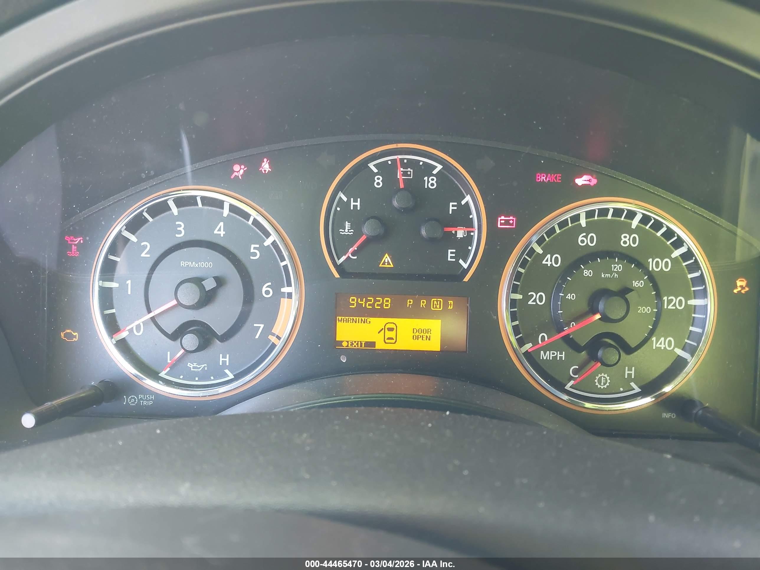 NISSAN ARMADA image 7