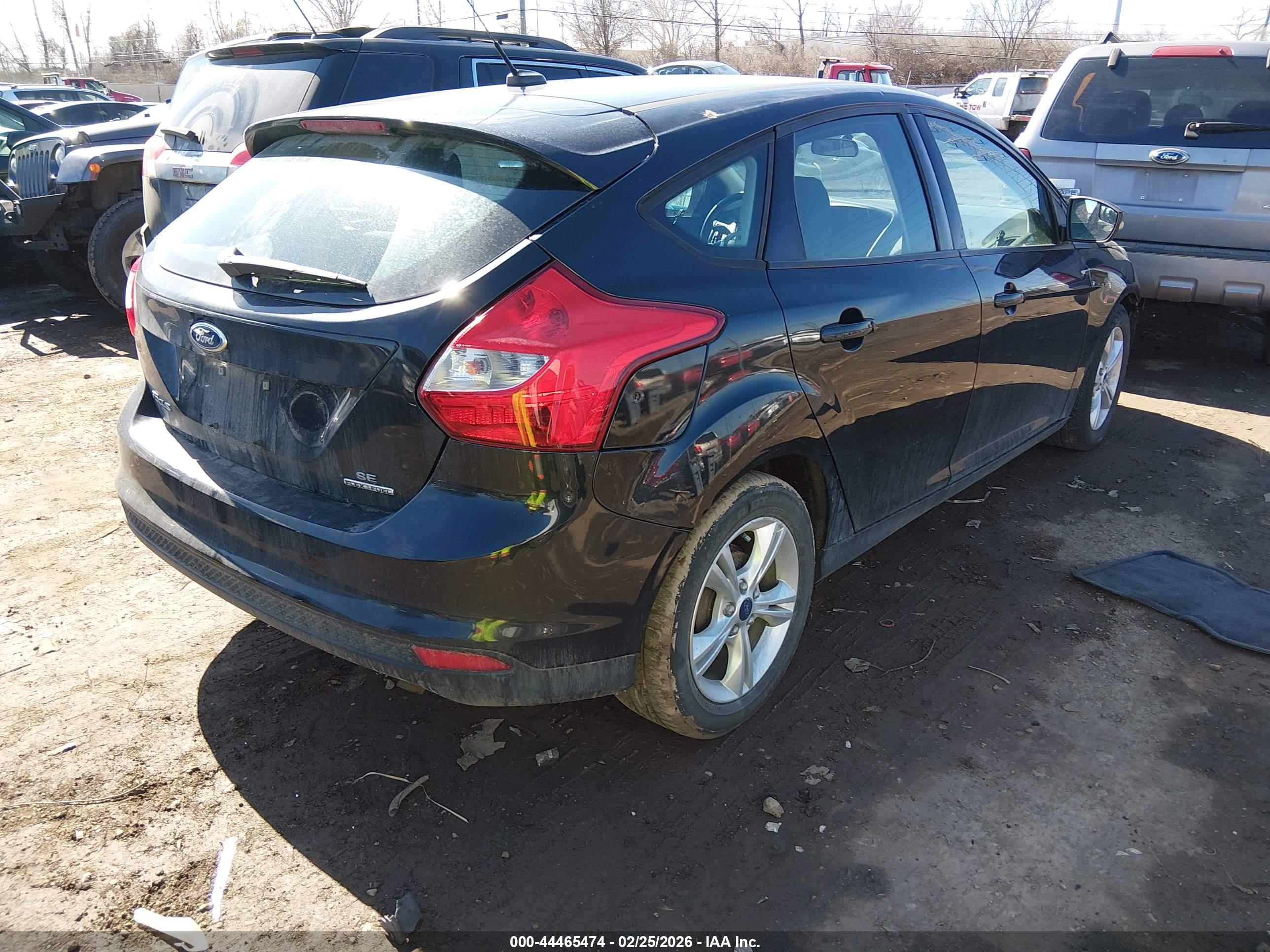 FORD FOCUS image 4