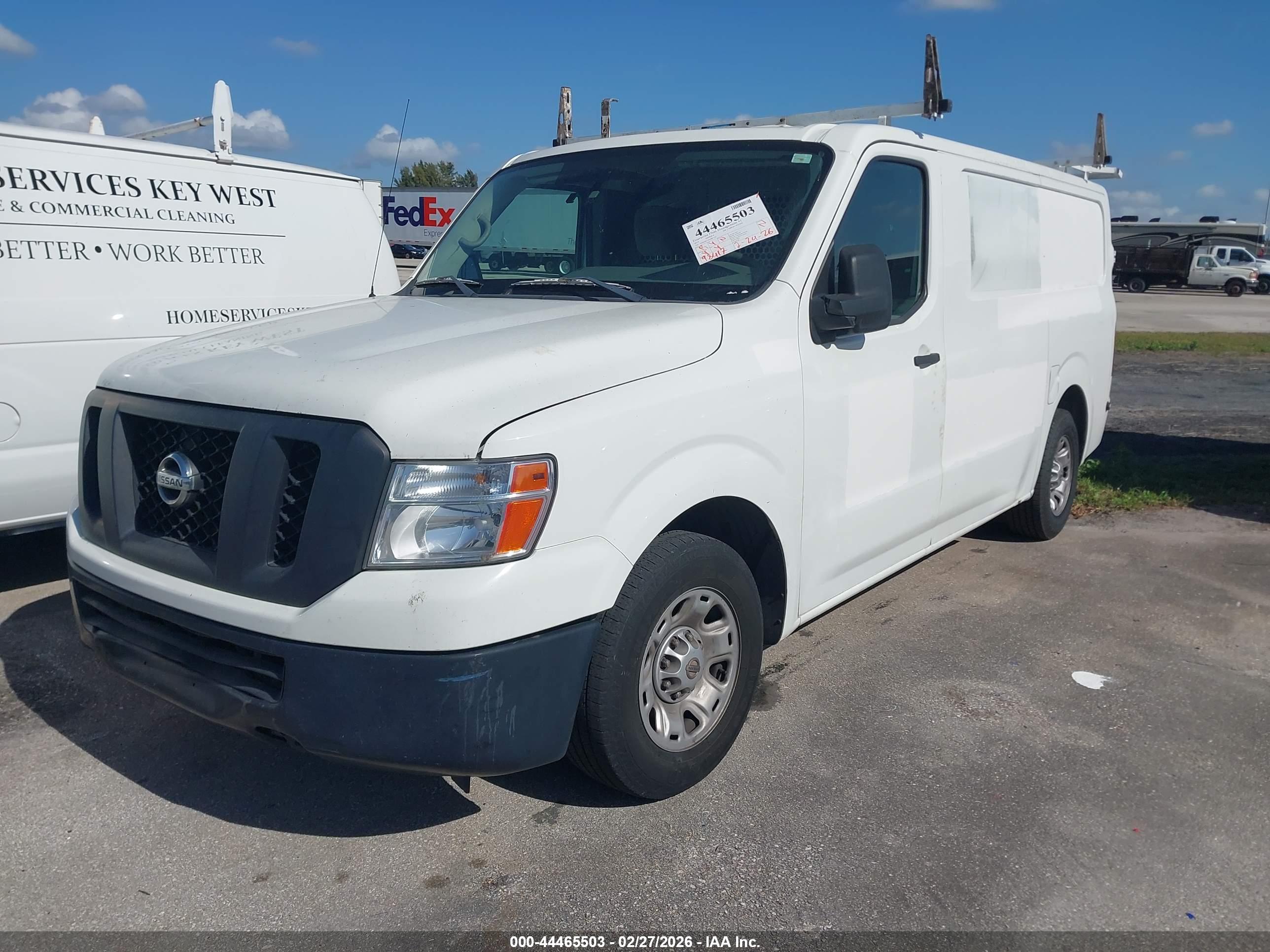 NISSAN NV image 2