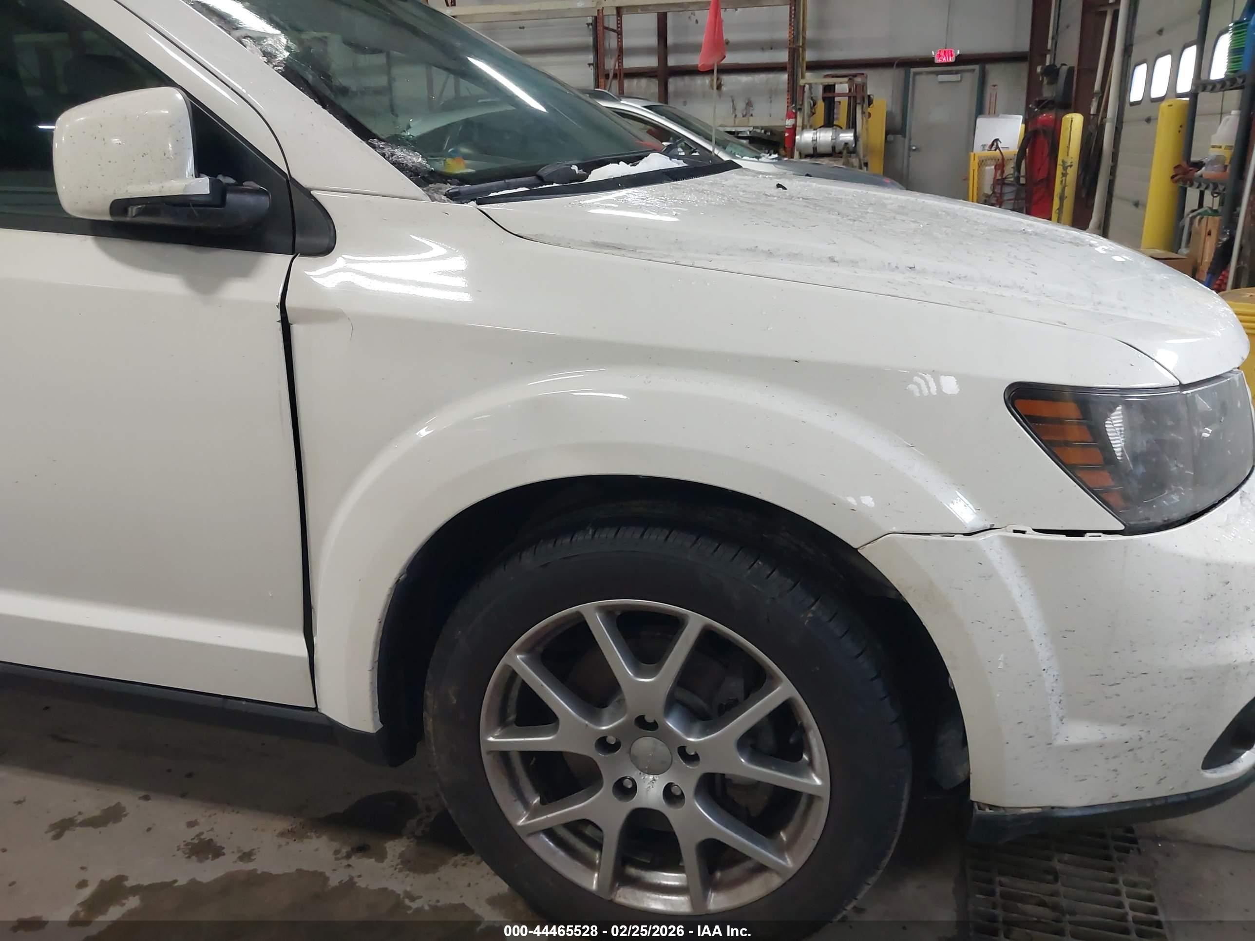 DODGE JOURNEY image 6