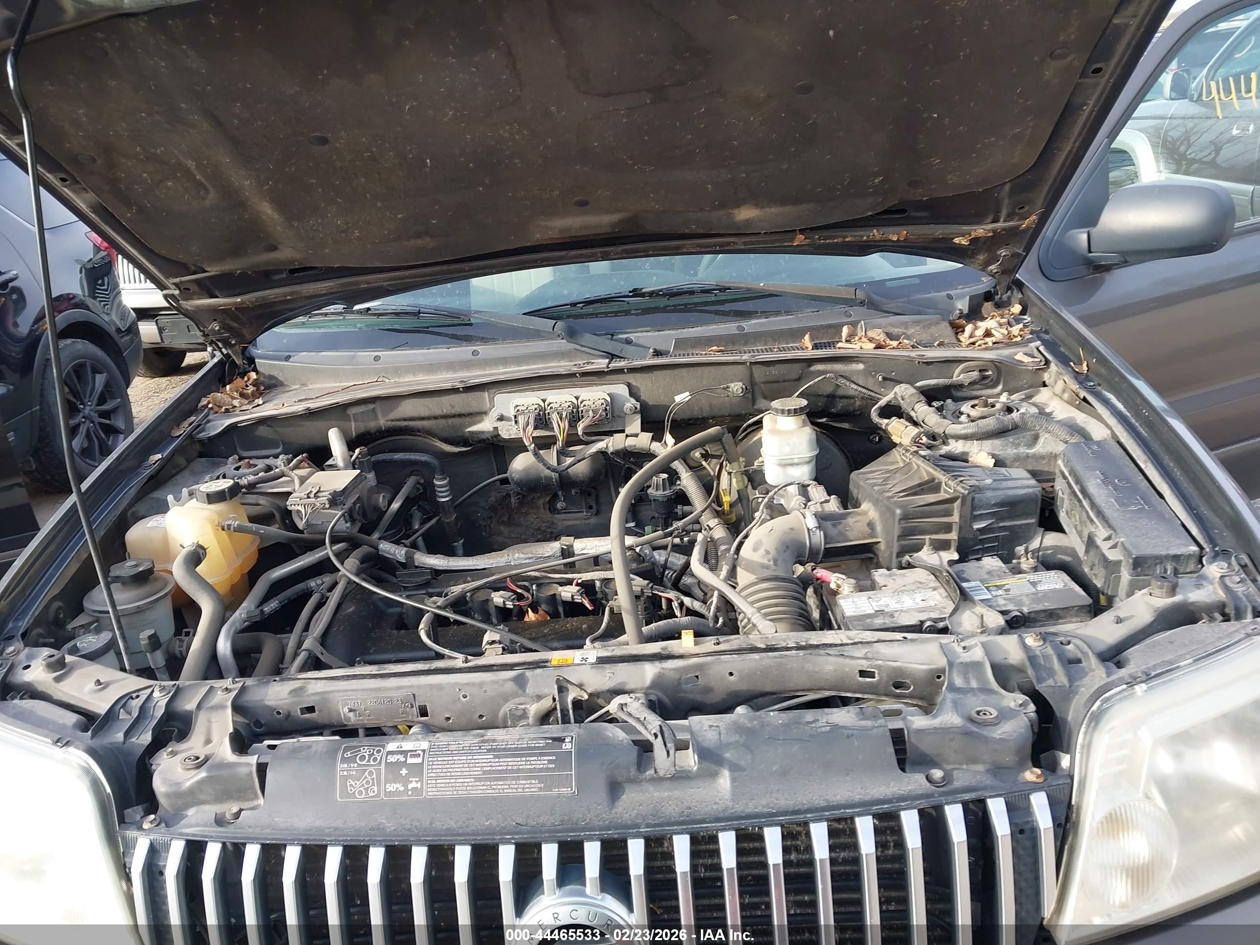 MERCURY MARINER image 10