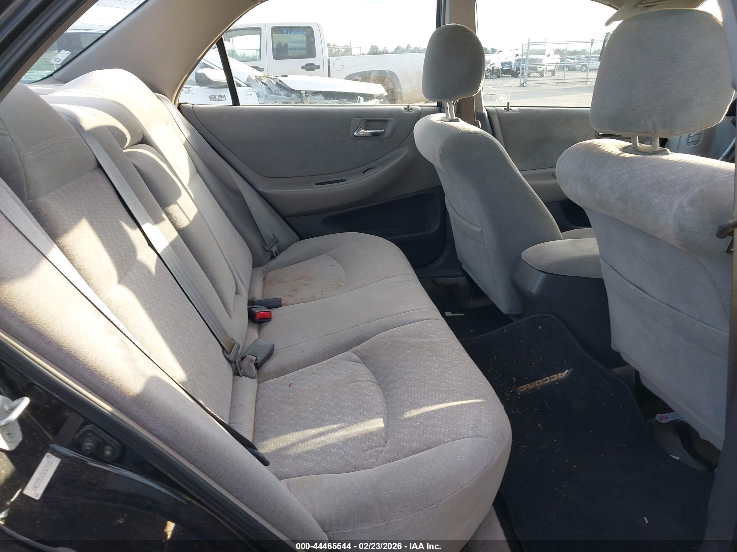 HONDA ACCORD image 8