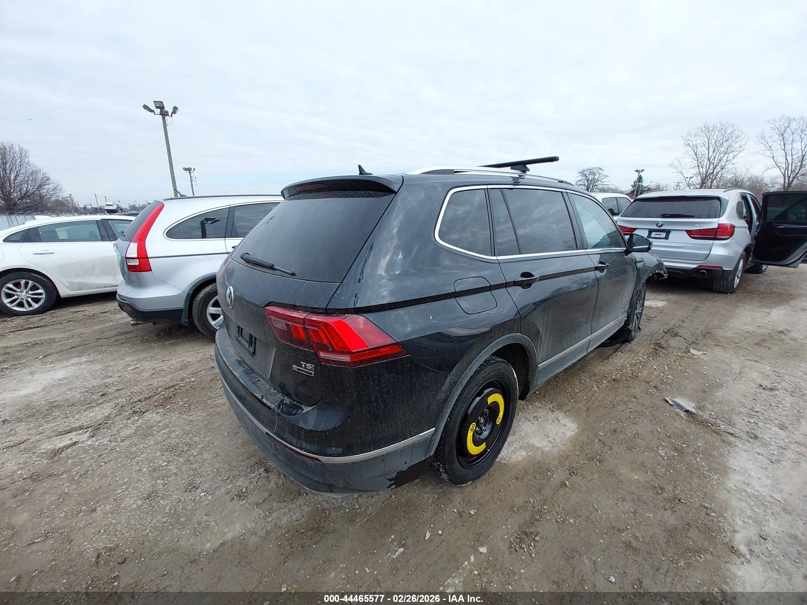 VOLKSWAGEN TIGUAN image 4