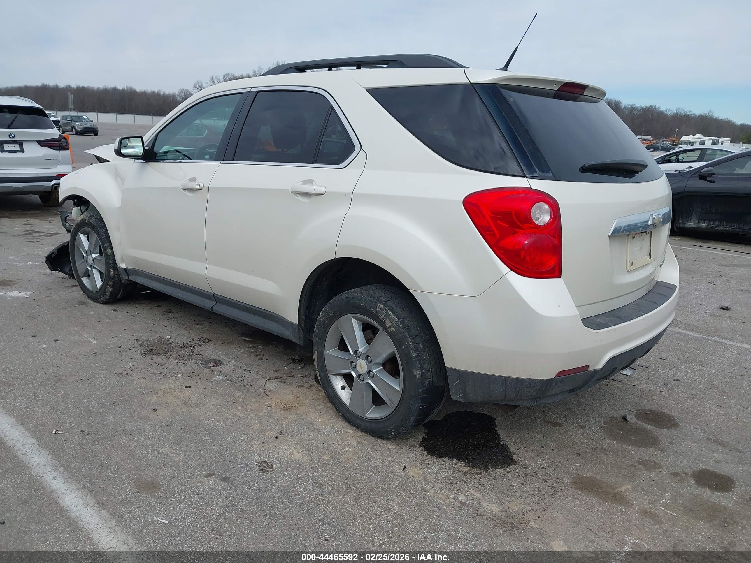 CHEVROLET EQUINOX image 3