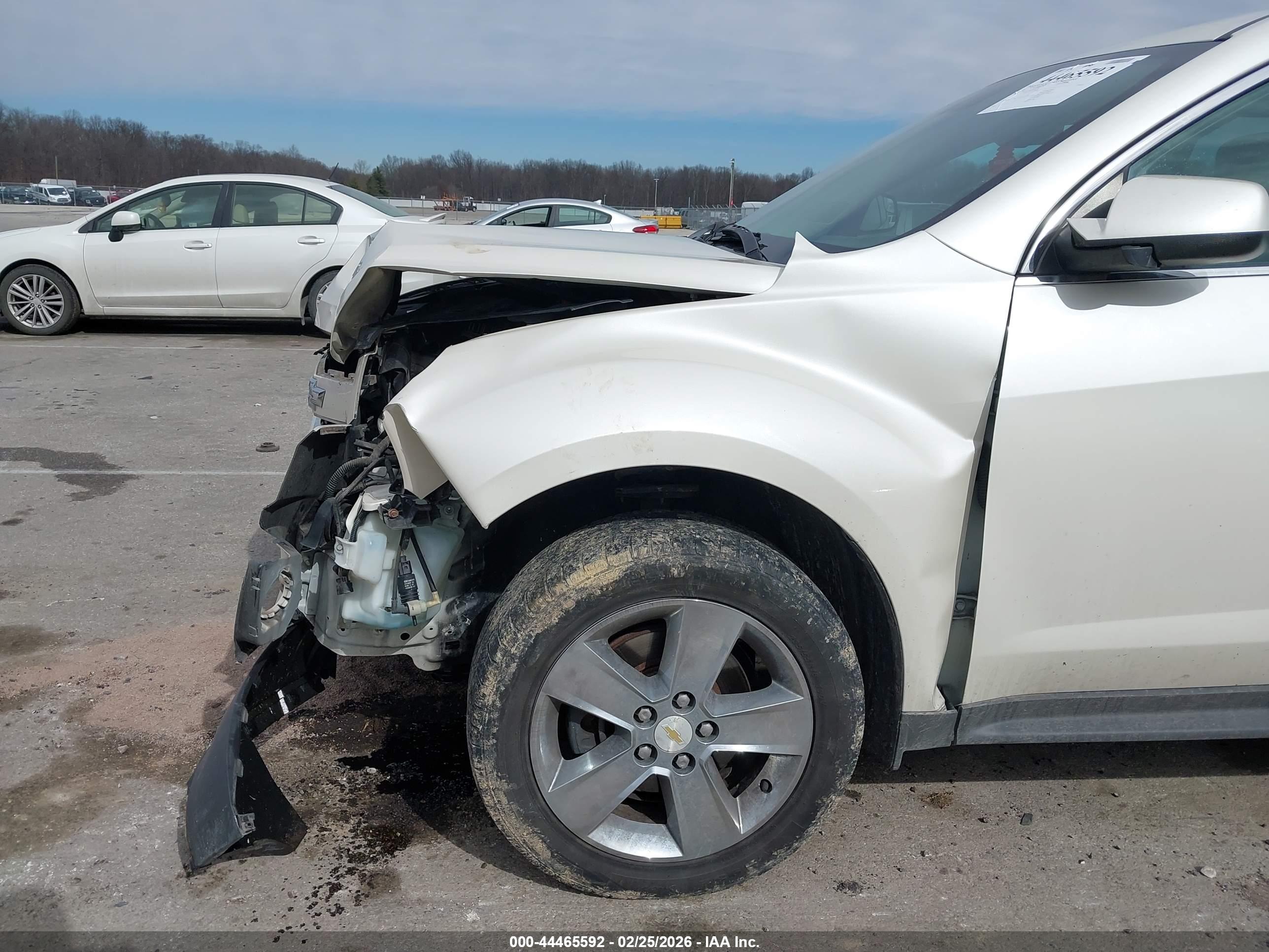 CHEVROLET EQUINOX image 6