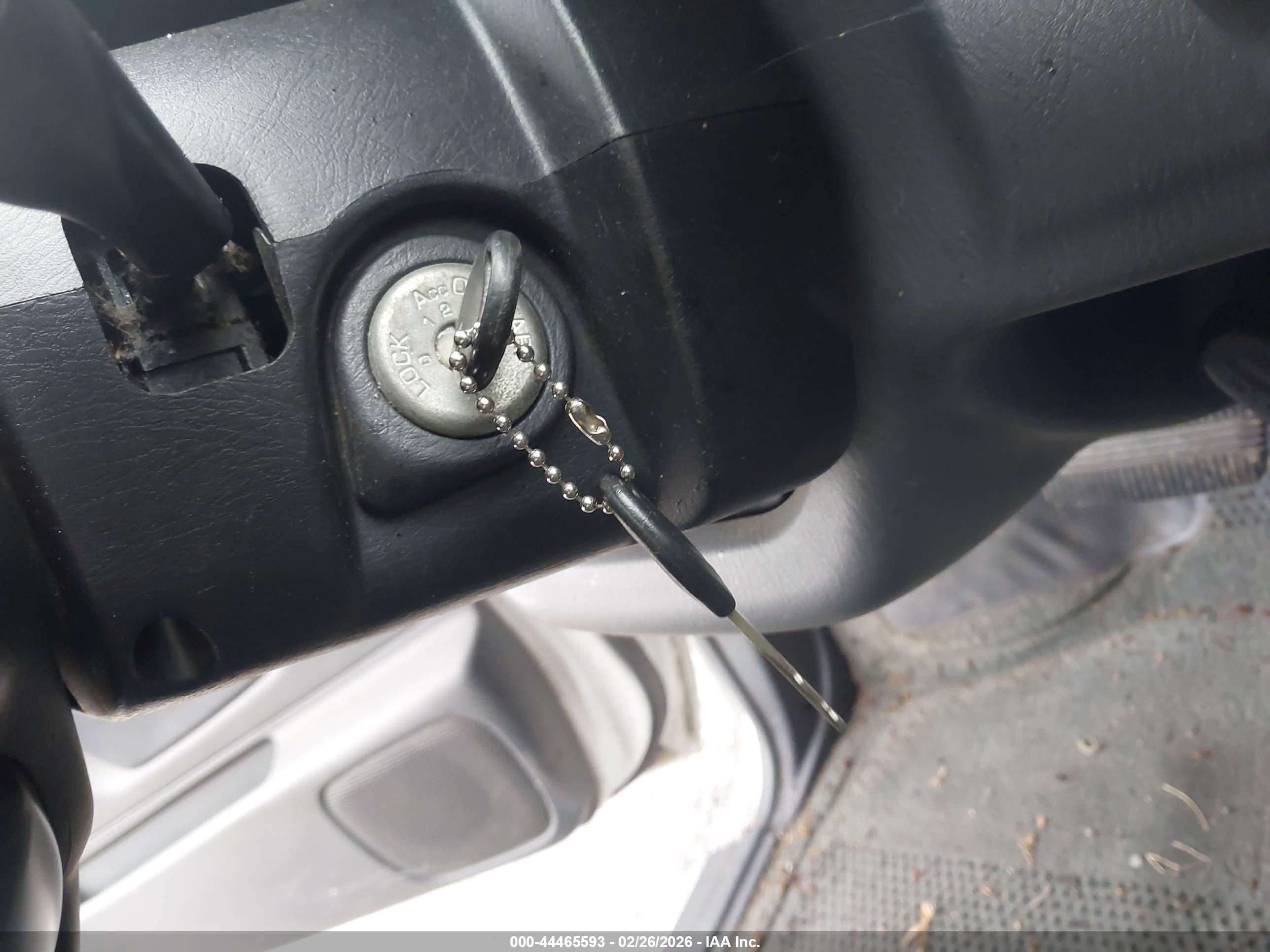 NISSAN FRONTIER image 11