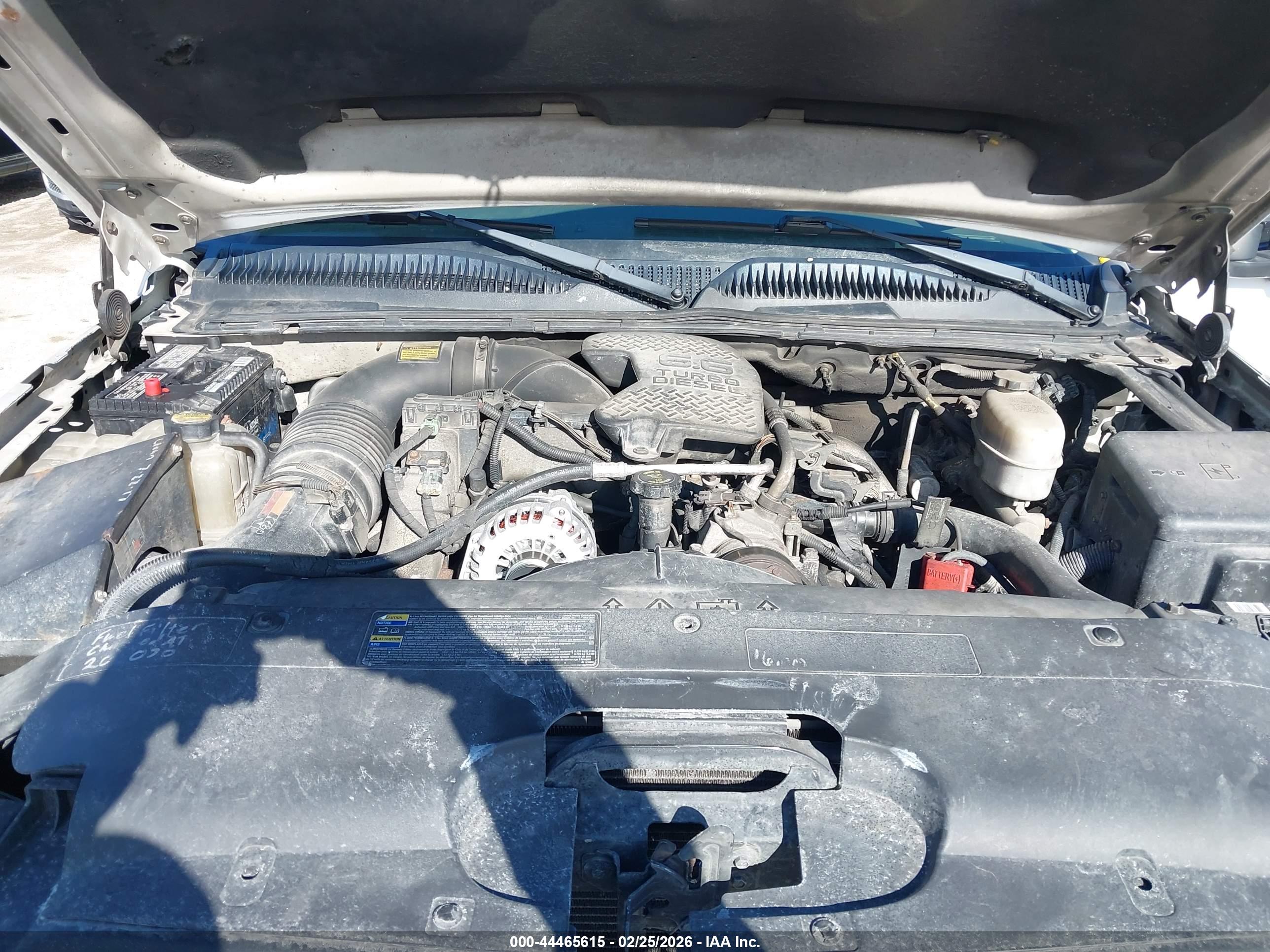 CHEVROLET SILVERADO image 10