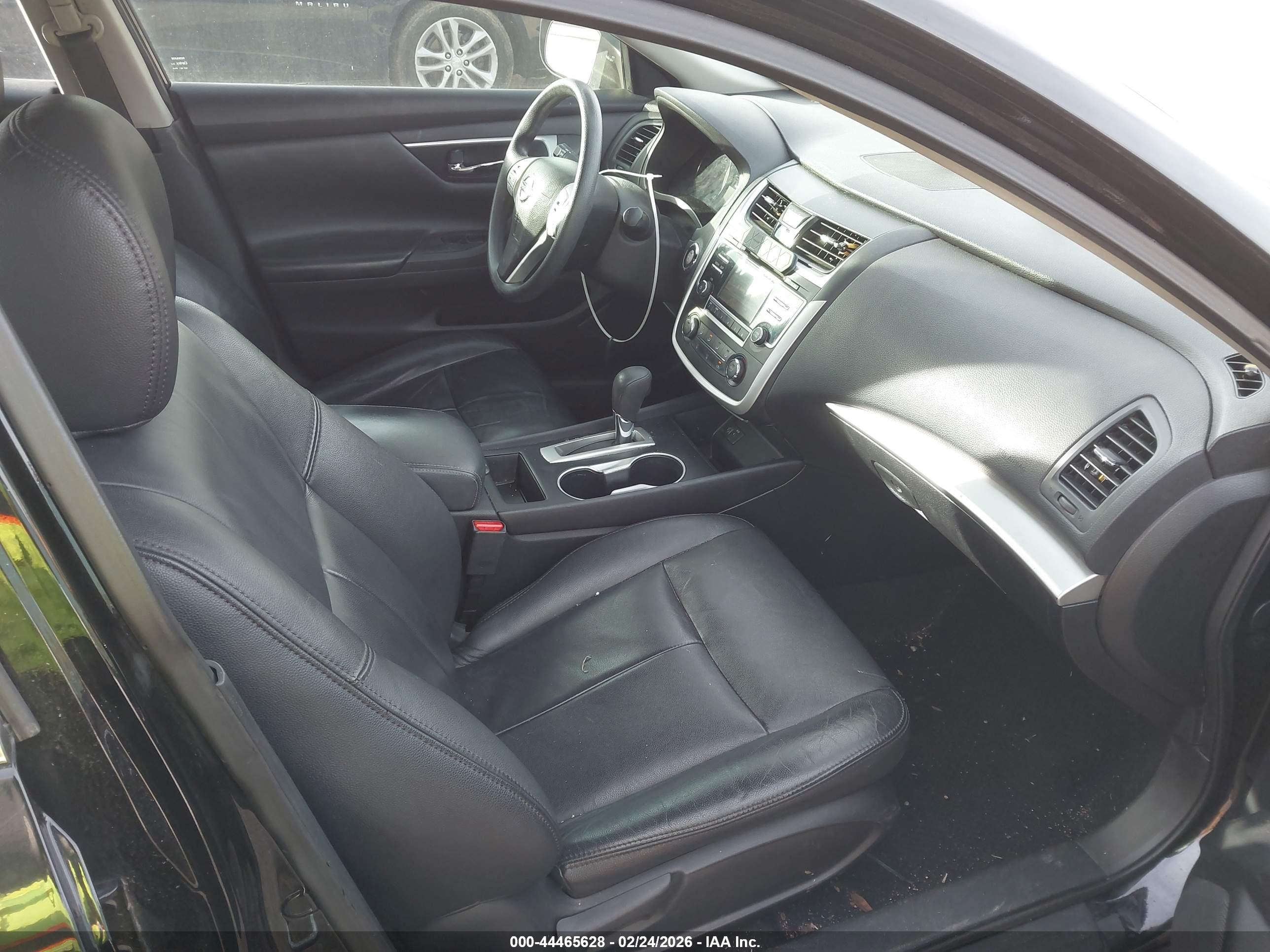 NISSAN ALTIMA image 5