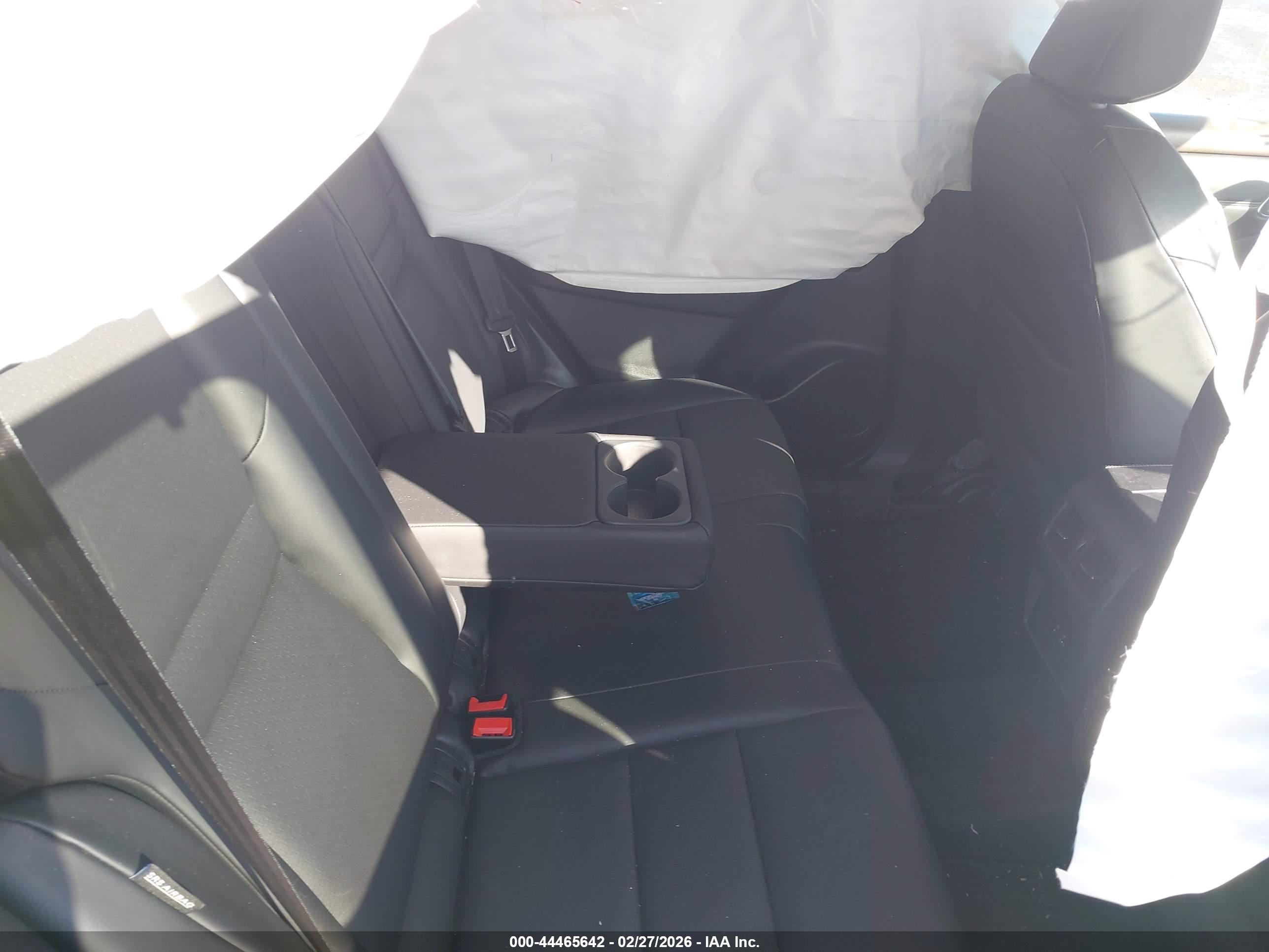 NISSAN ROGUE image 8