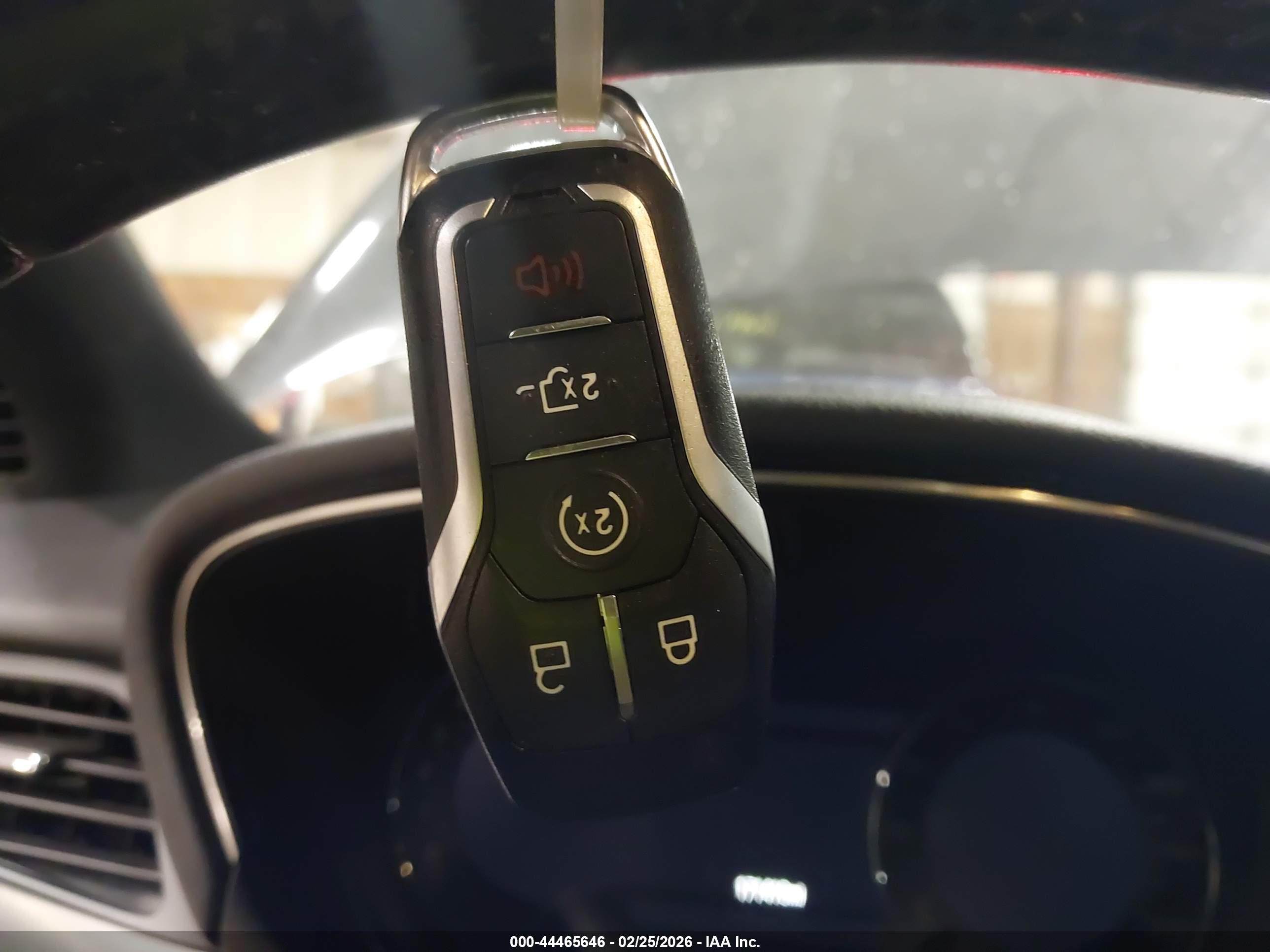 LINCOLN MKC image 11