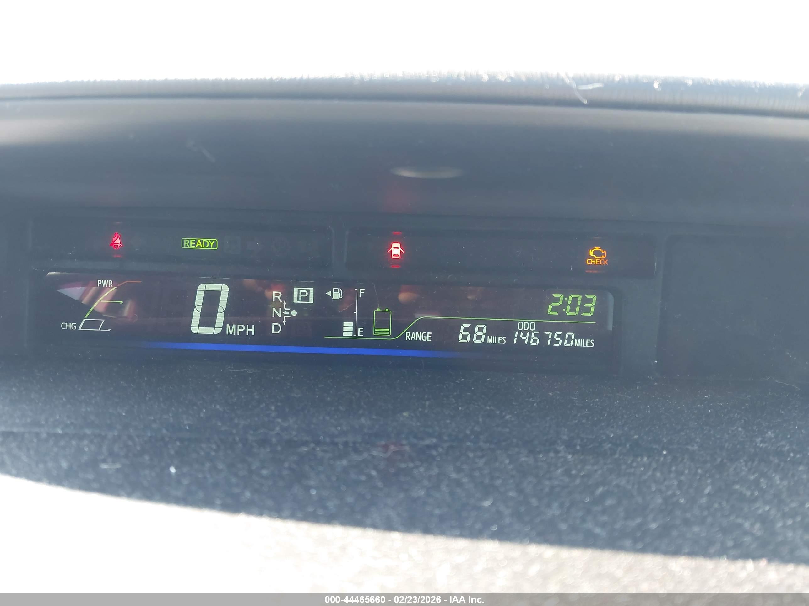 TOYOTA PRIUS image 7