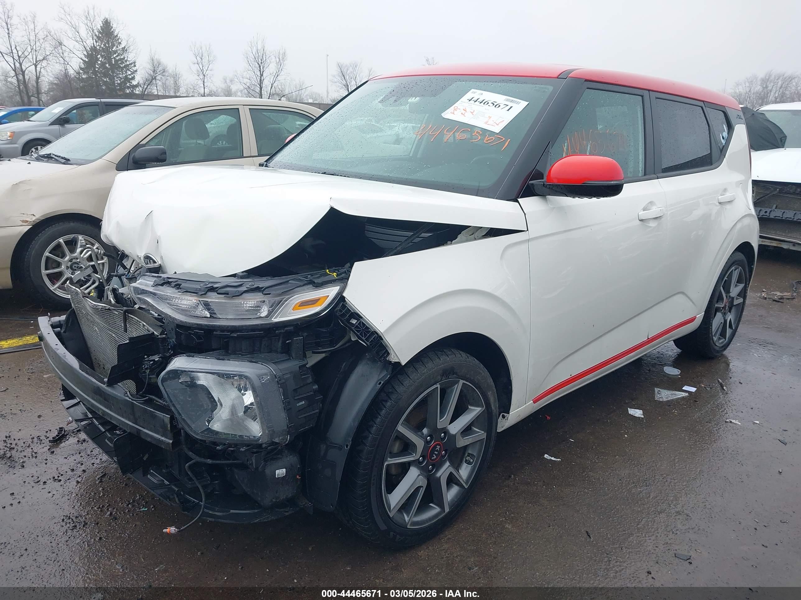KIA SOUL image 2