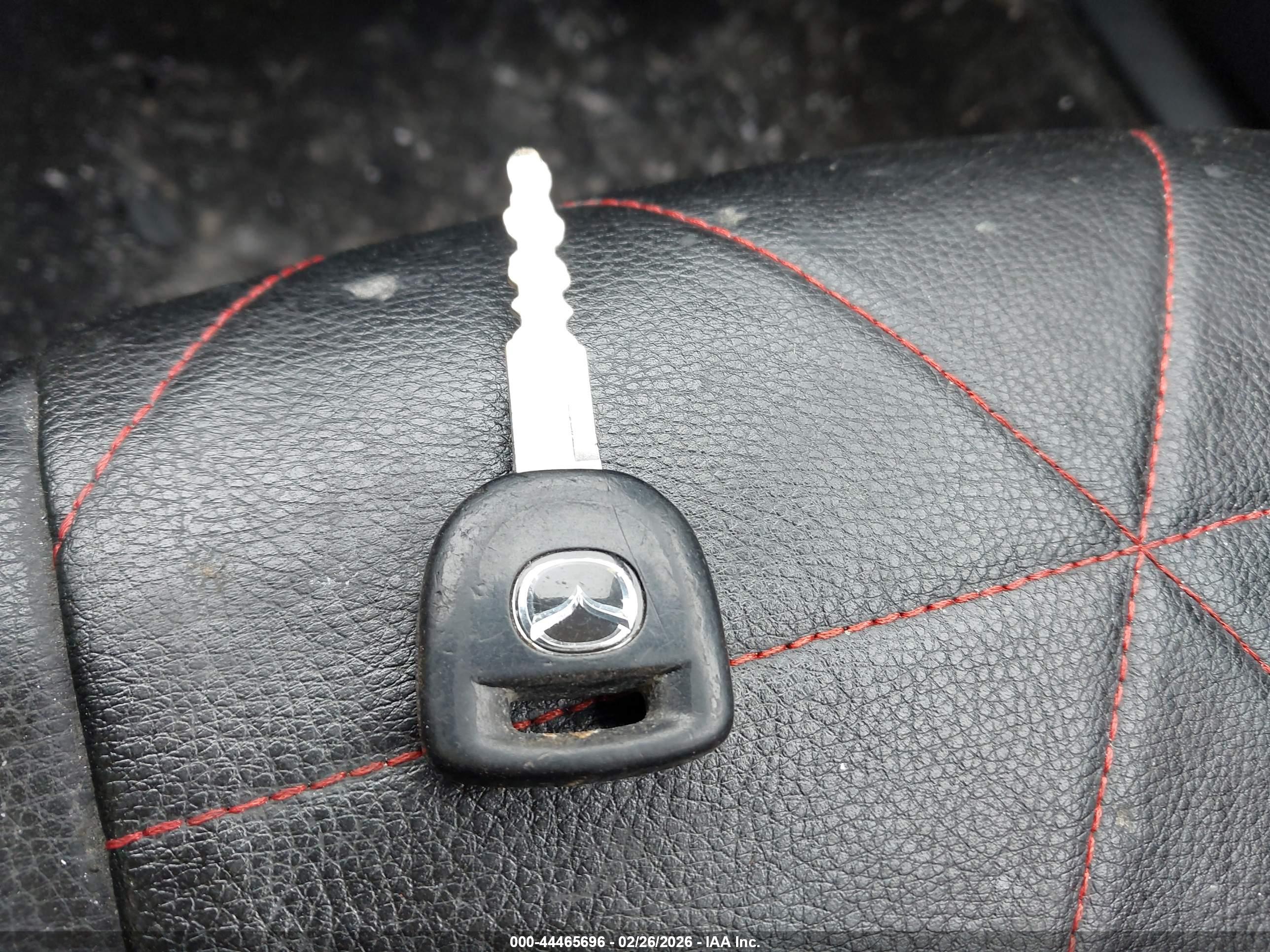 MAZDA MAZDA3 image 11