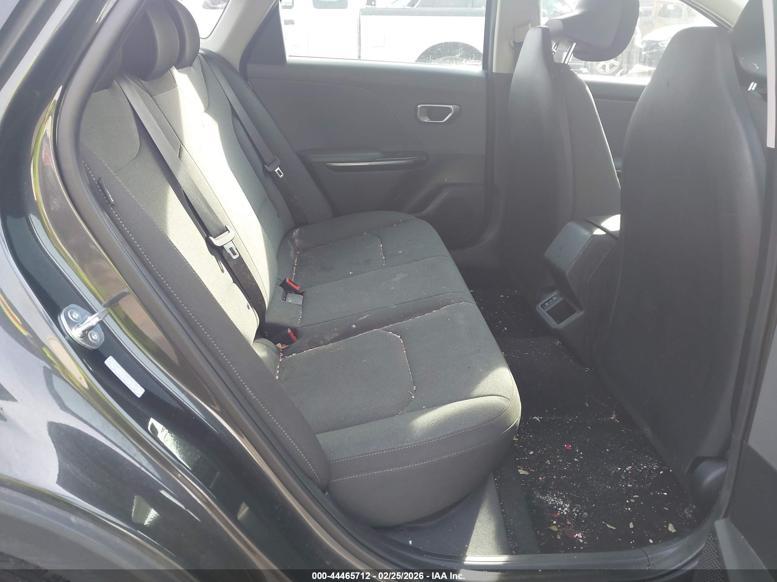 KIA K4 image 8