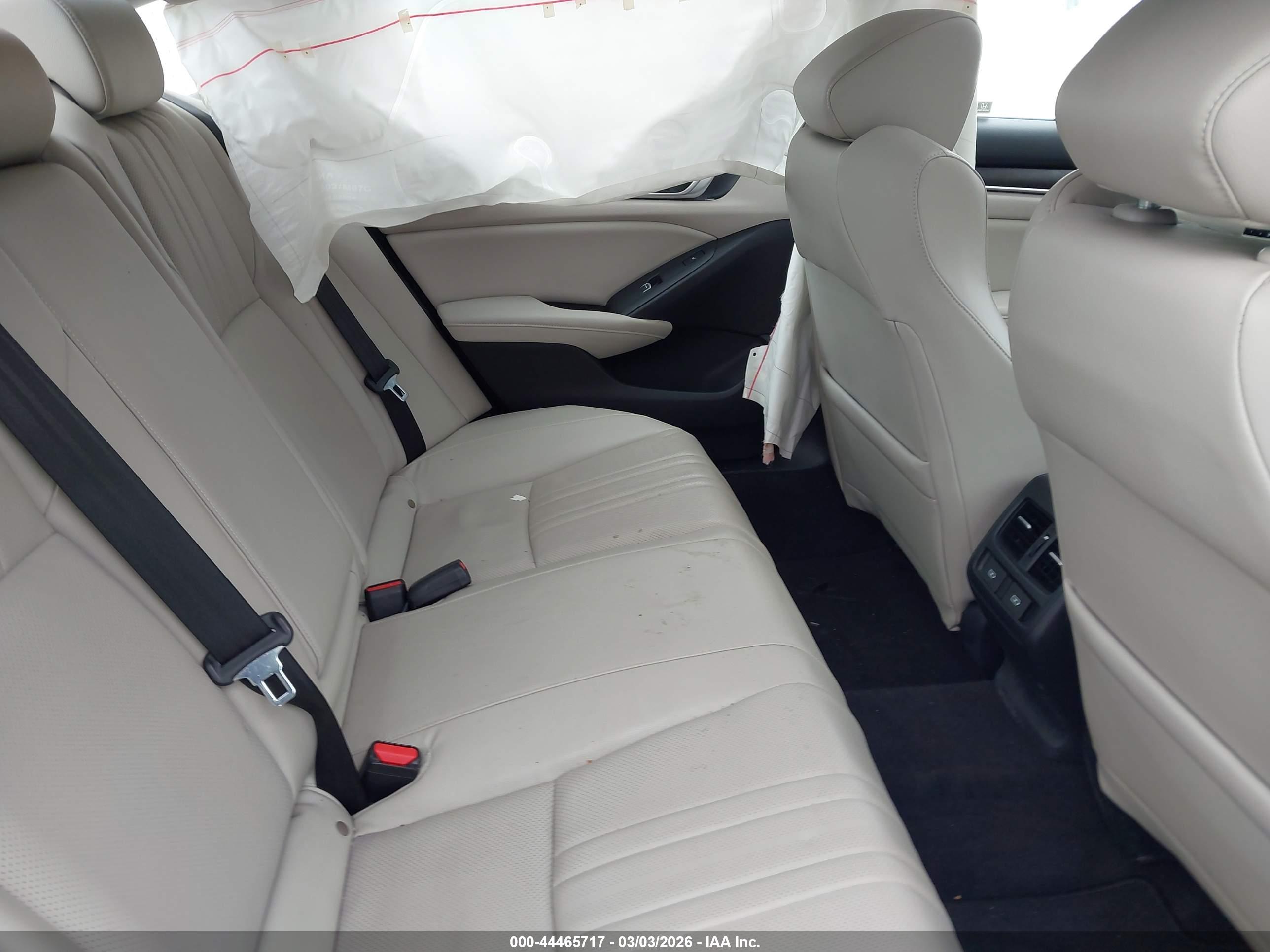 HONDA ACCORD image 8