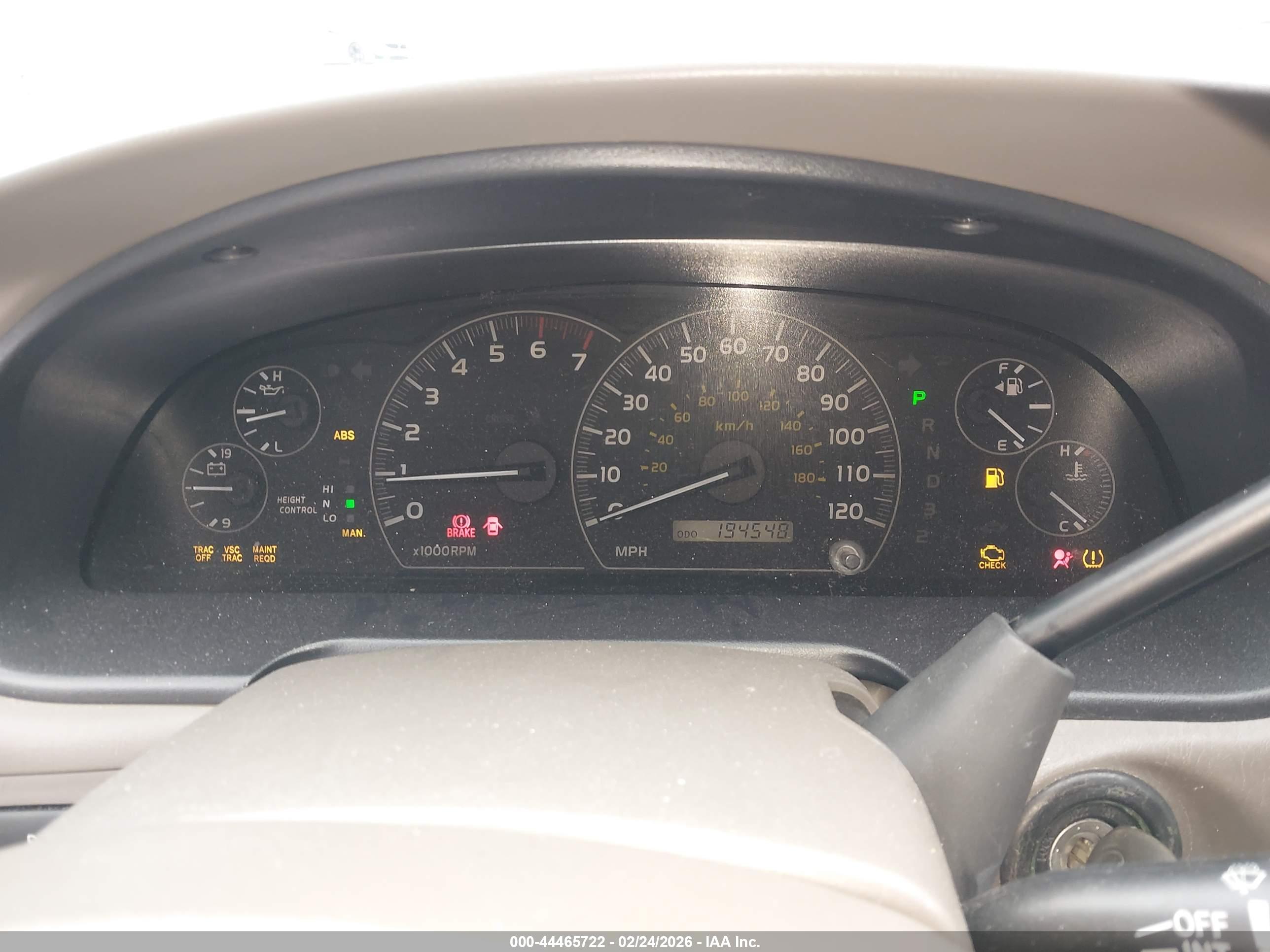 TOYOTA SEQUOIA image 7