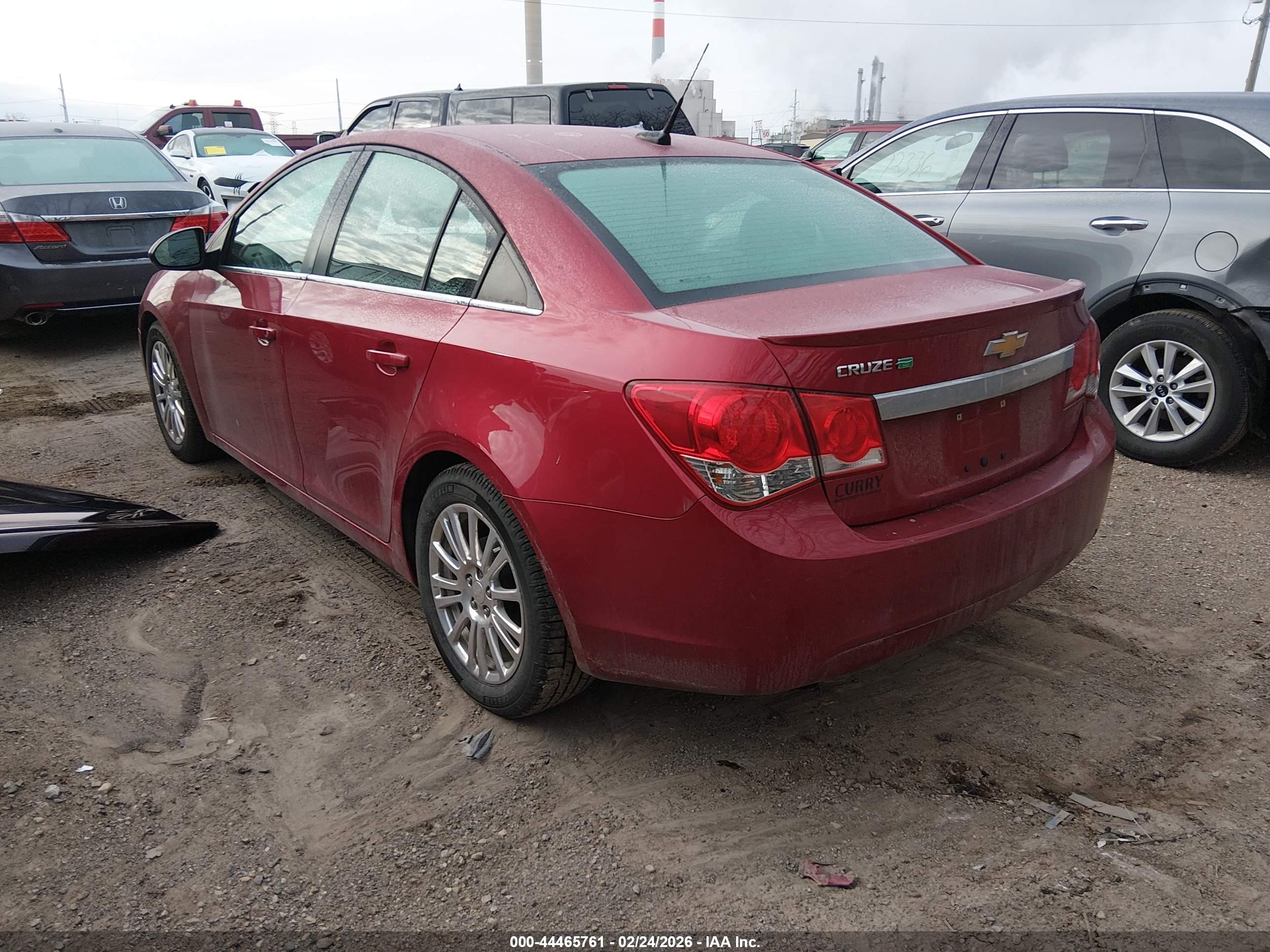 CHEVROLET CRUZE image 3