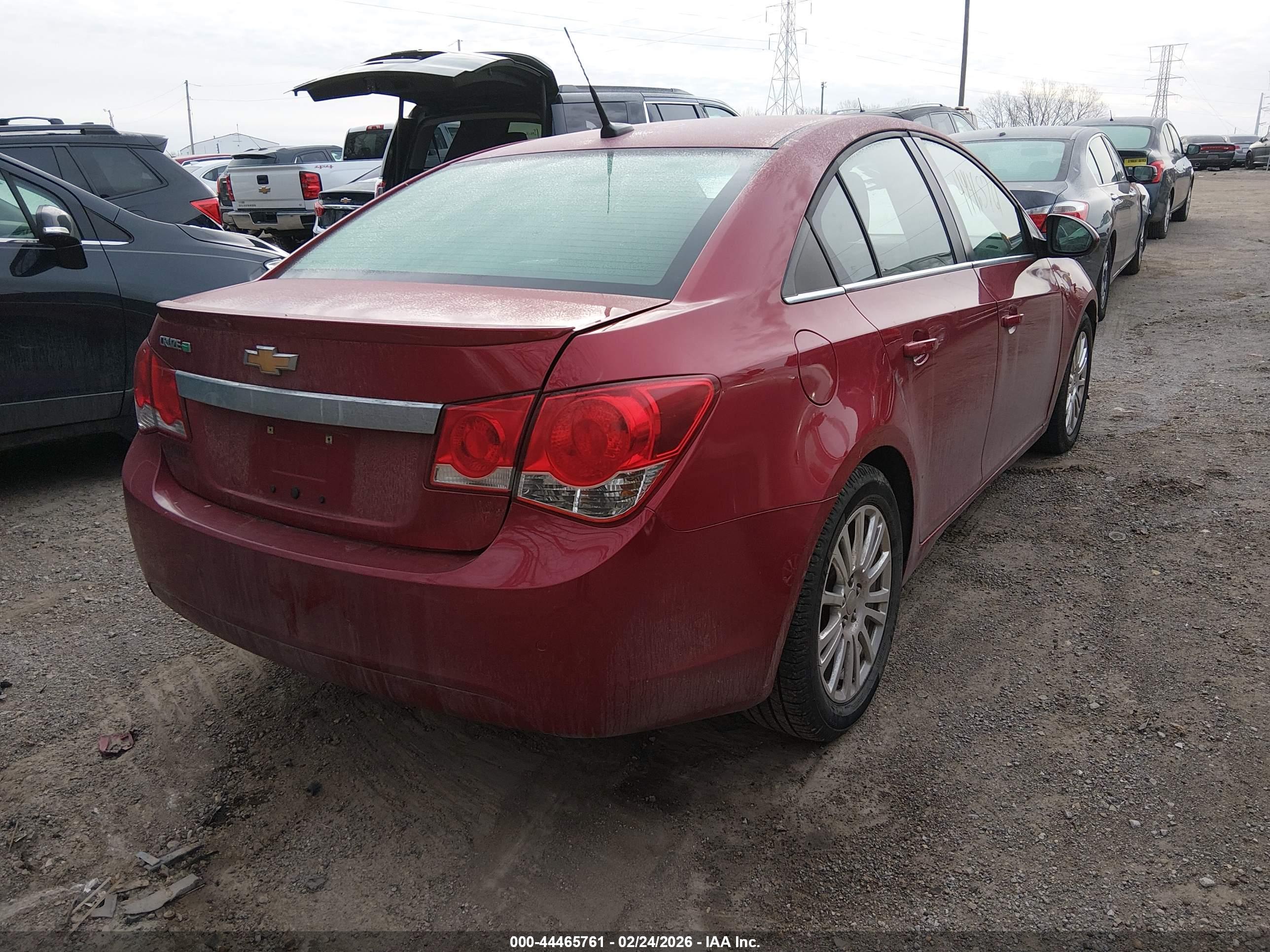 CHEVROLET CRUZE image 4