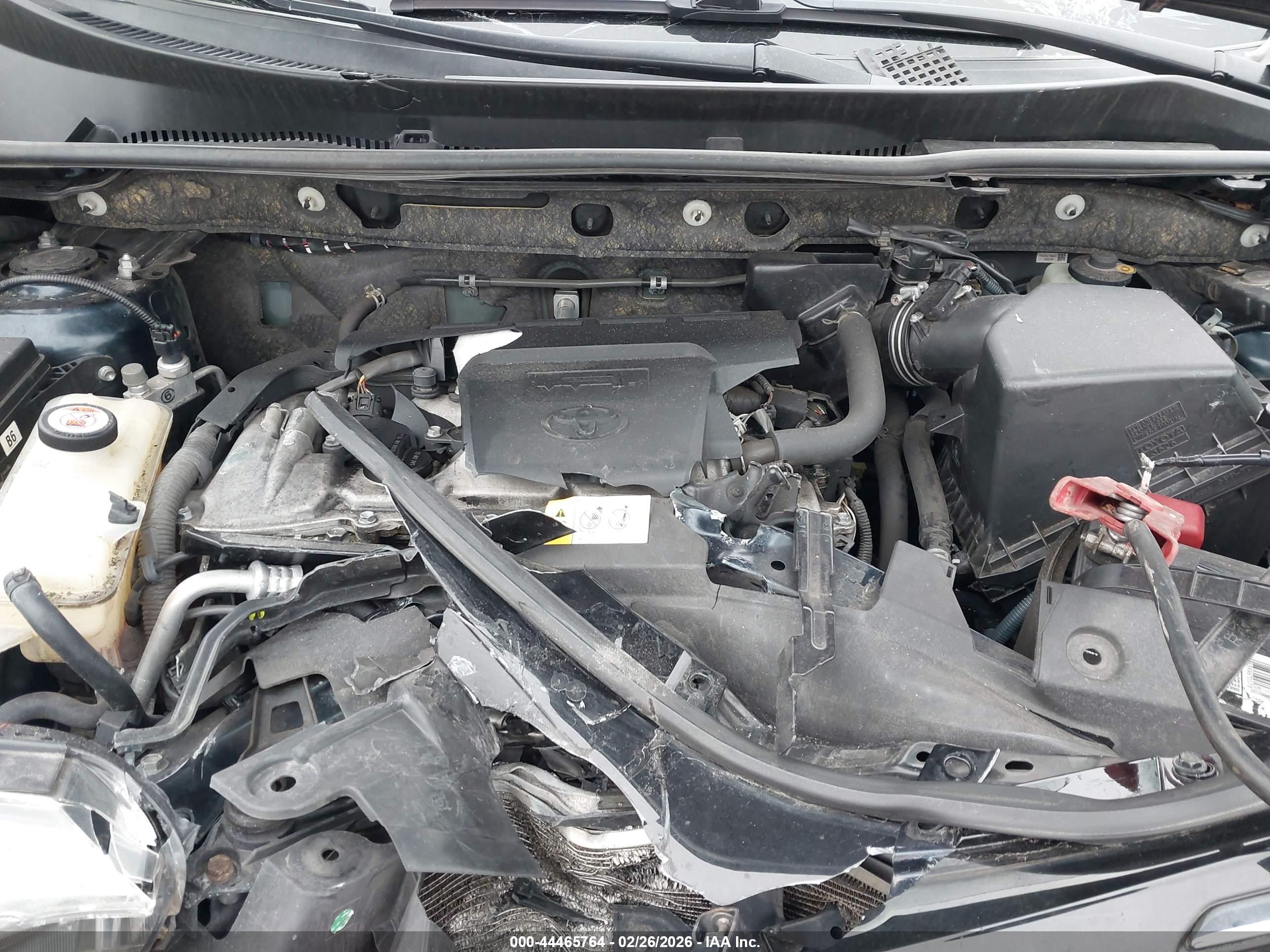 TOYOTA RAV4 image 10