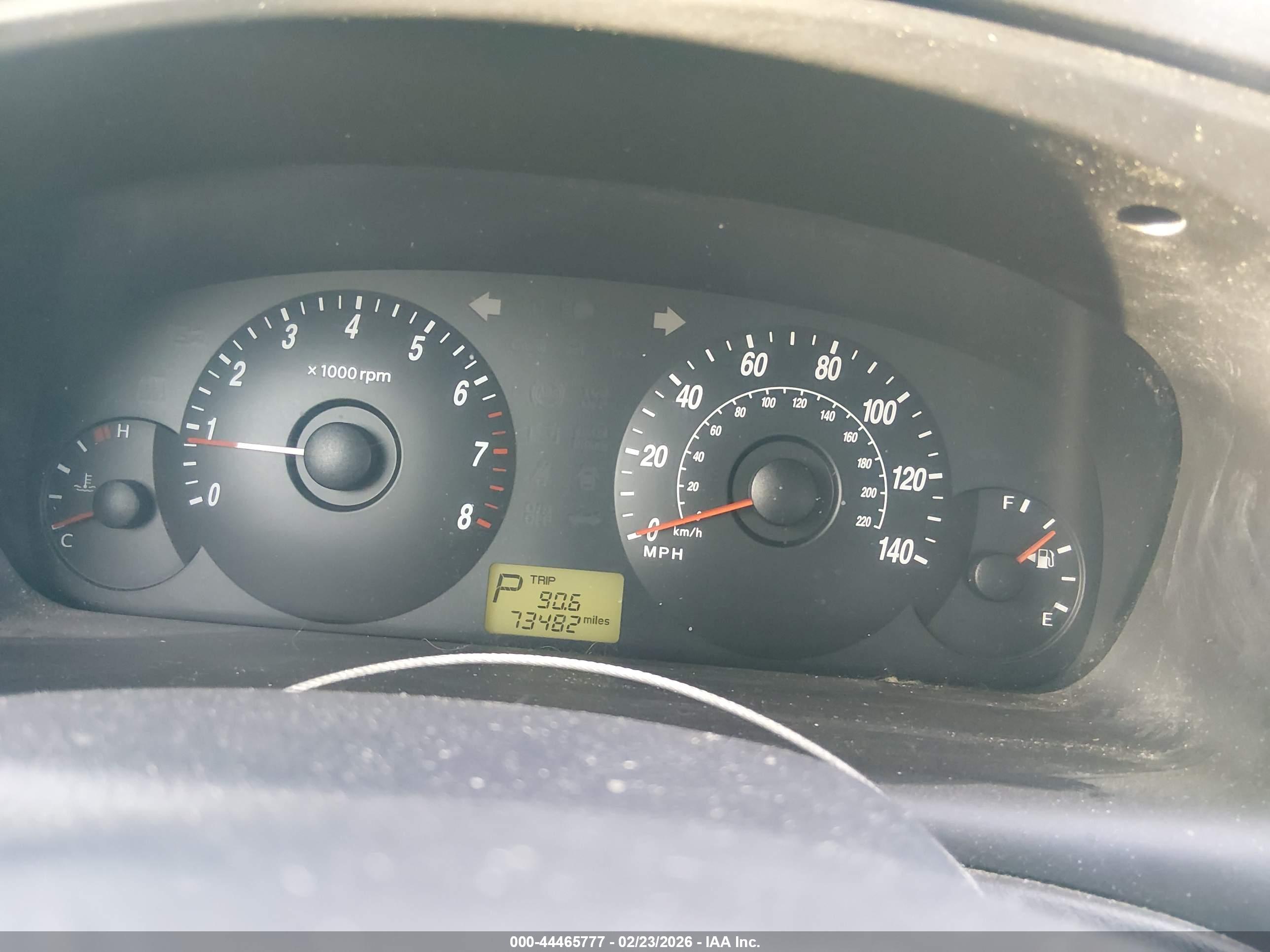 HYUNDAI ELANTRA image 7