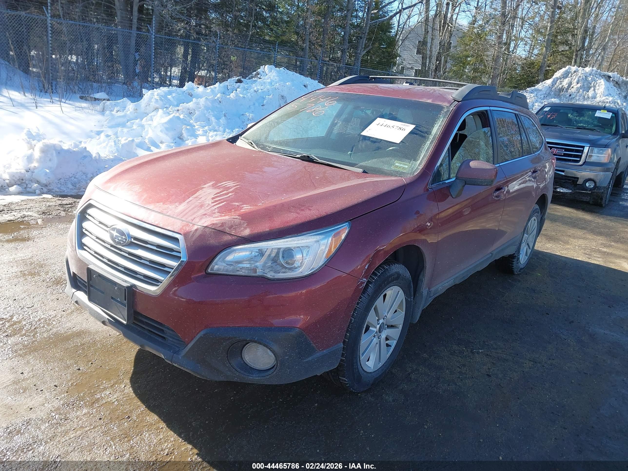 SUBARU OUTBACK image 2