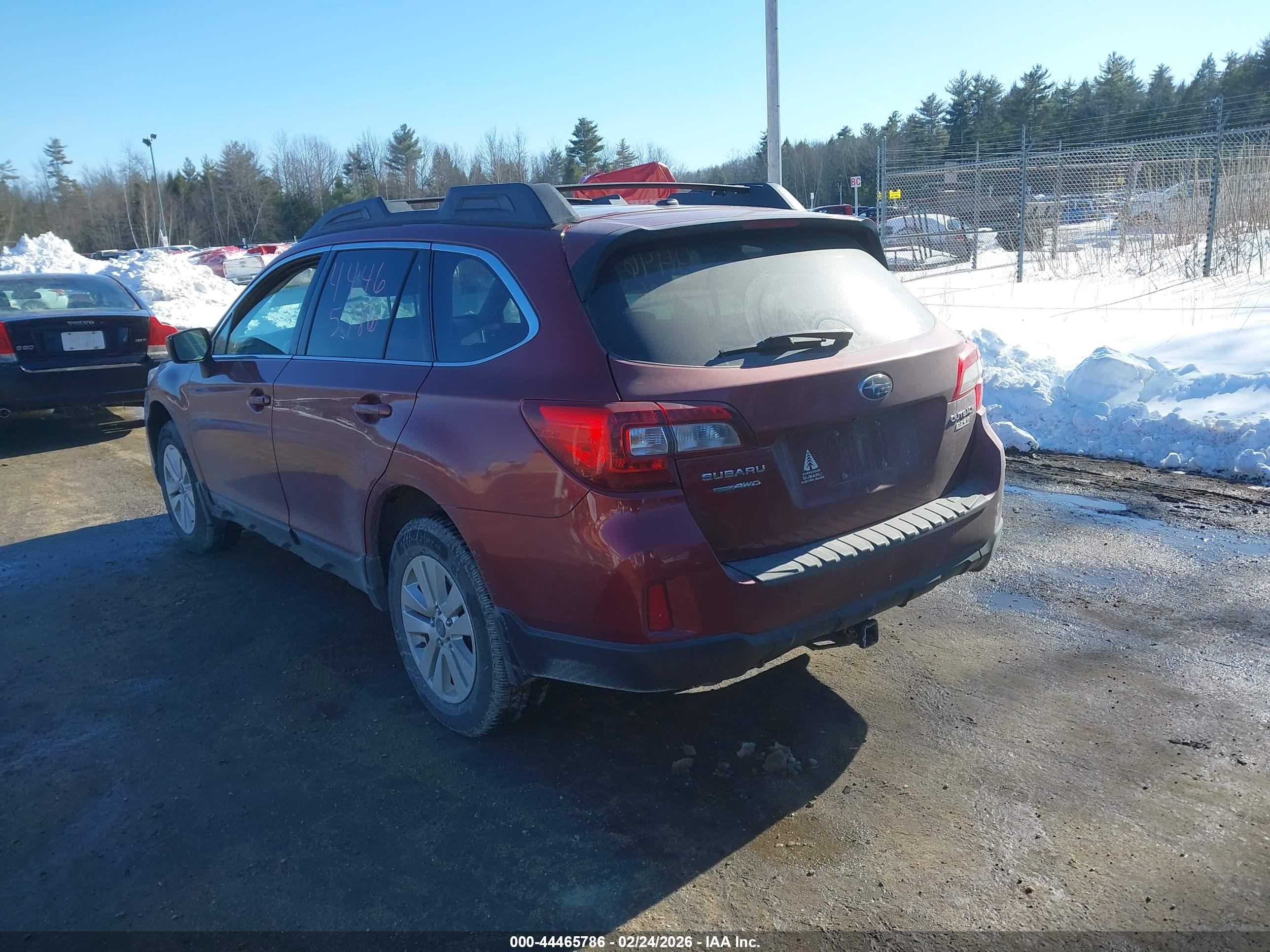 SUBARU OUTBACK image 3