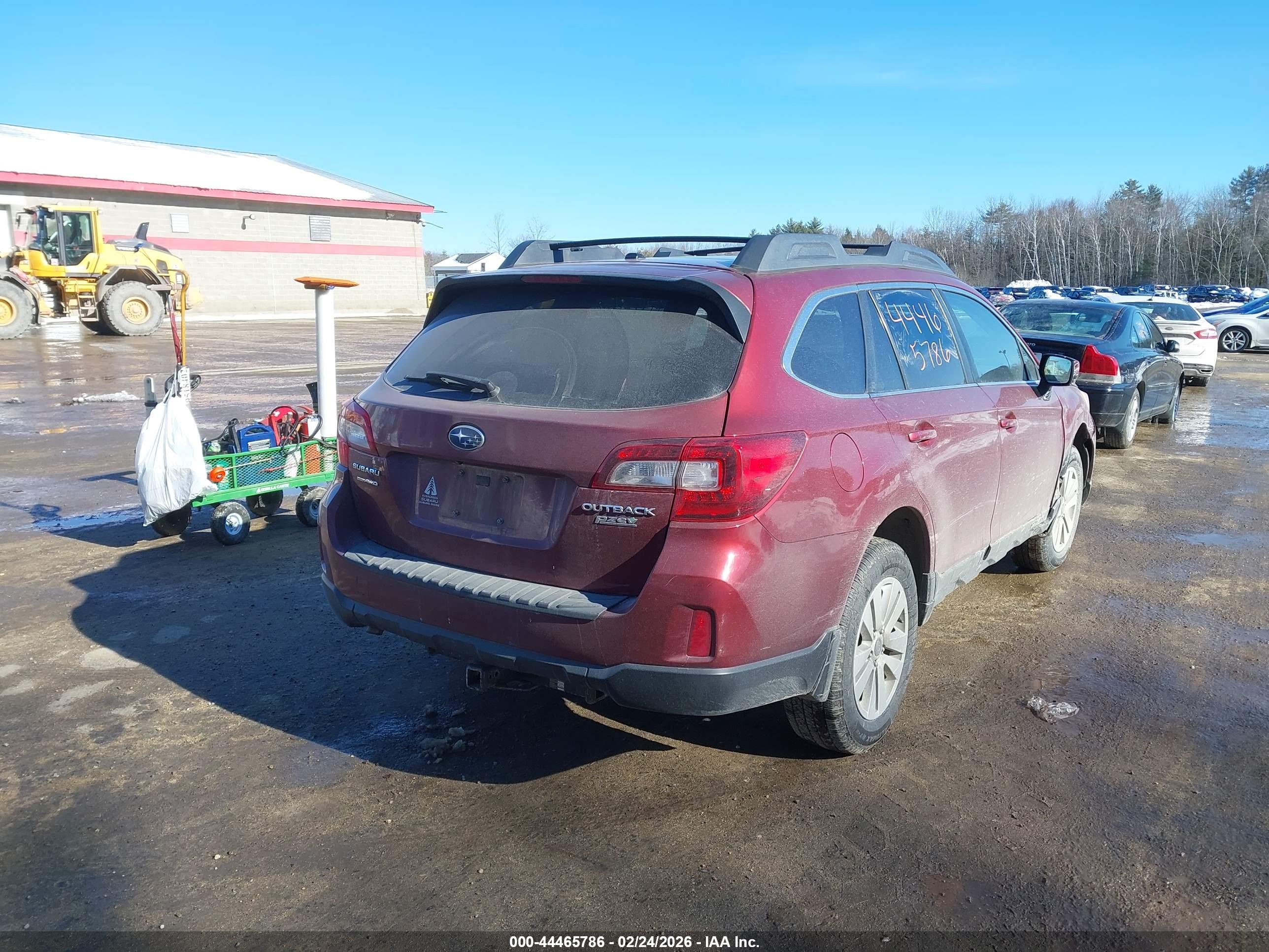 SUBARU OUTBACK image 4