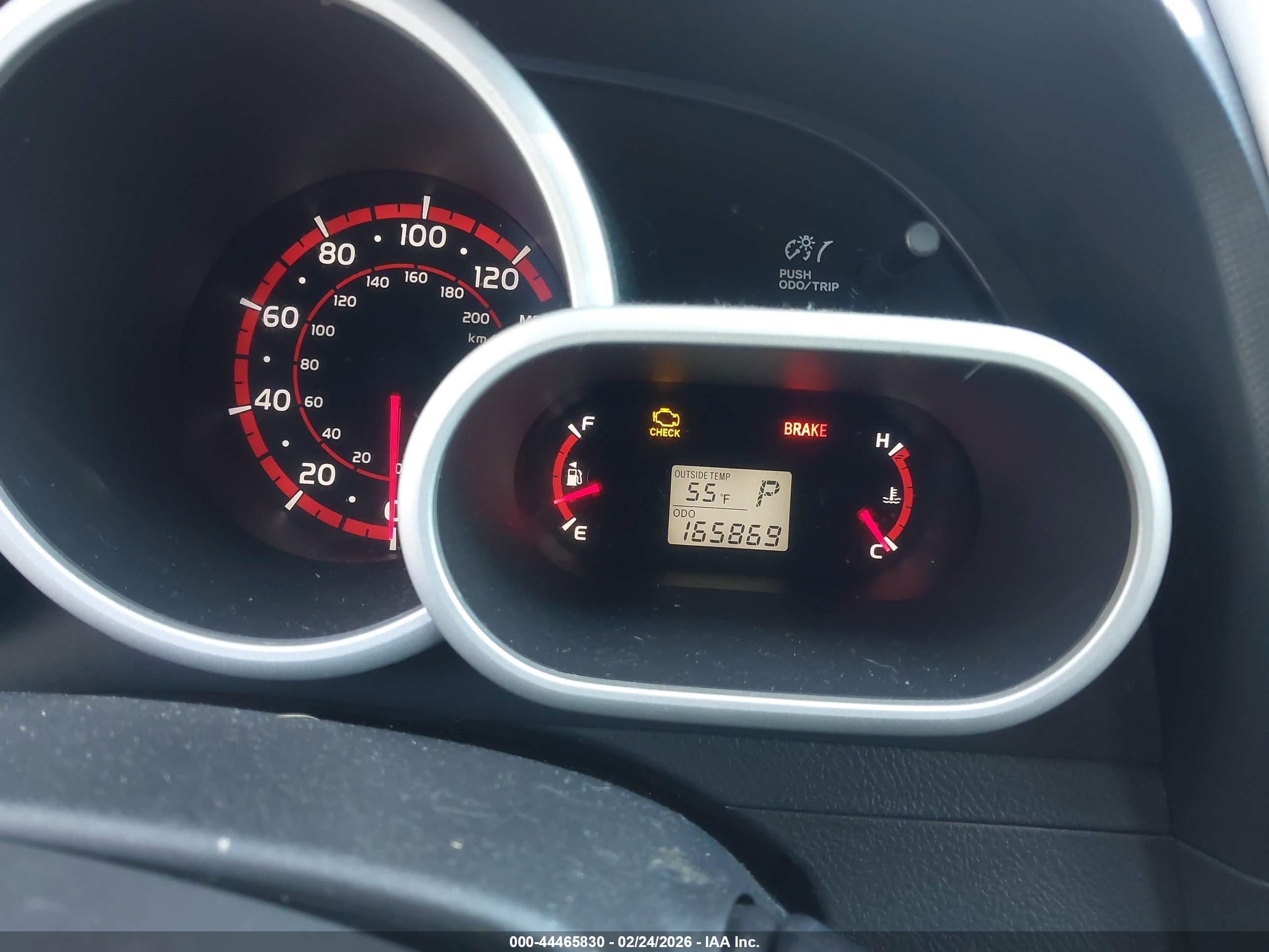 TOYOTA MATRIX image 7