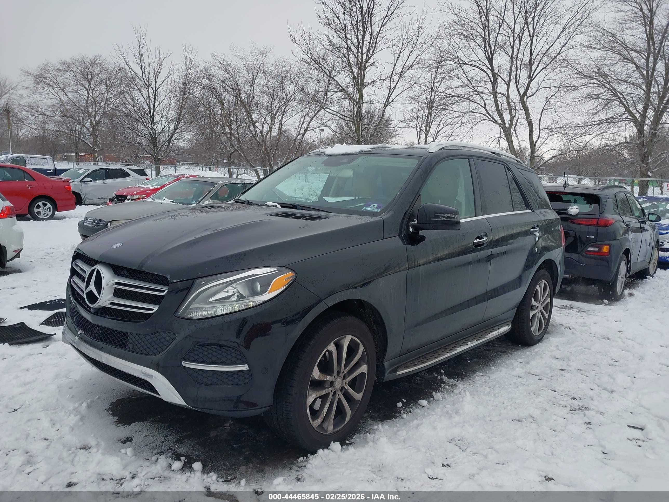 MERCEDES-BENZ GLE image 2