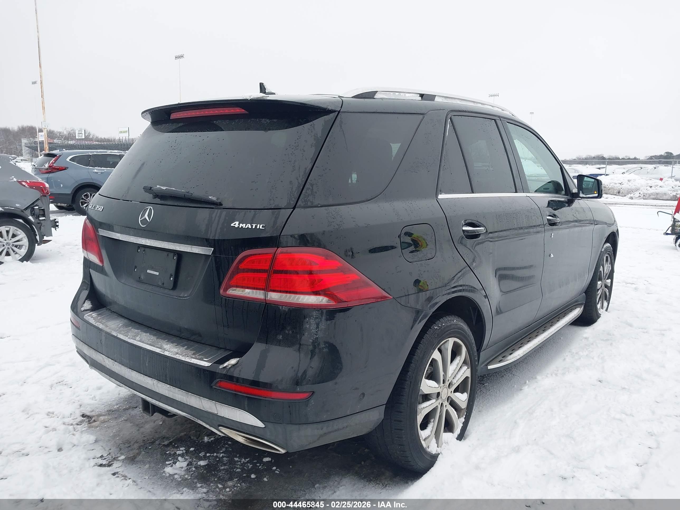 MERCEDES-BENZ GLE image 4