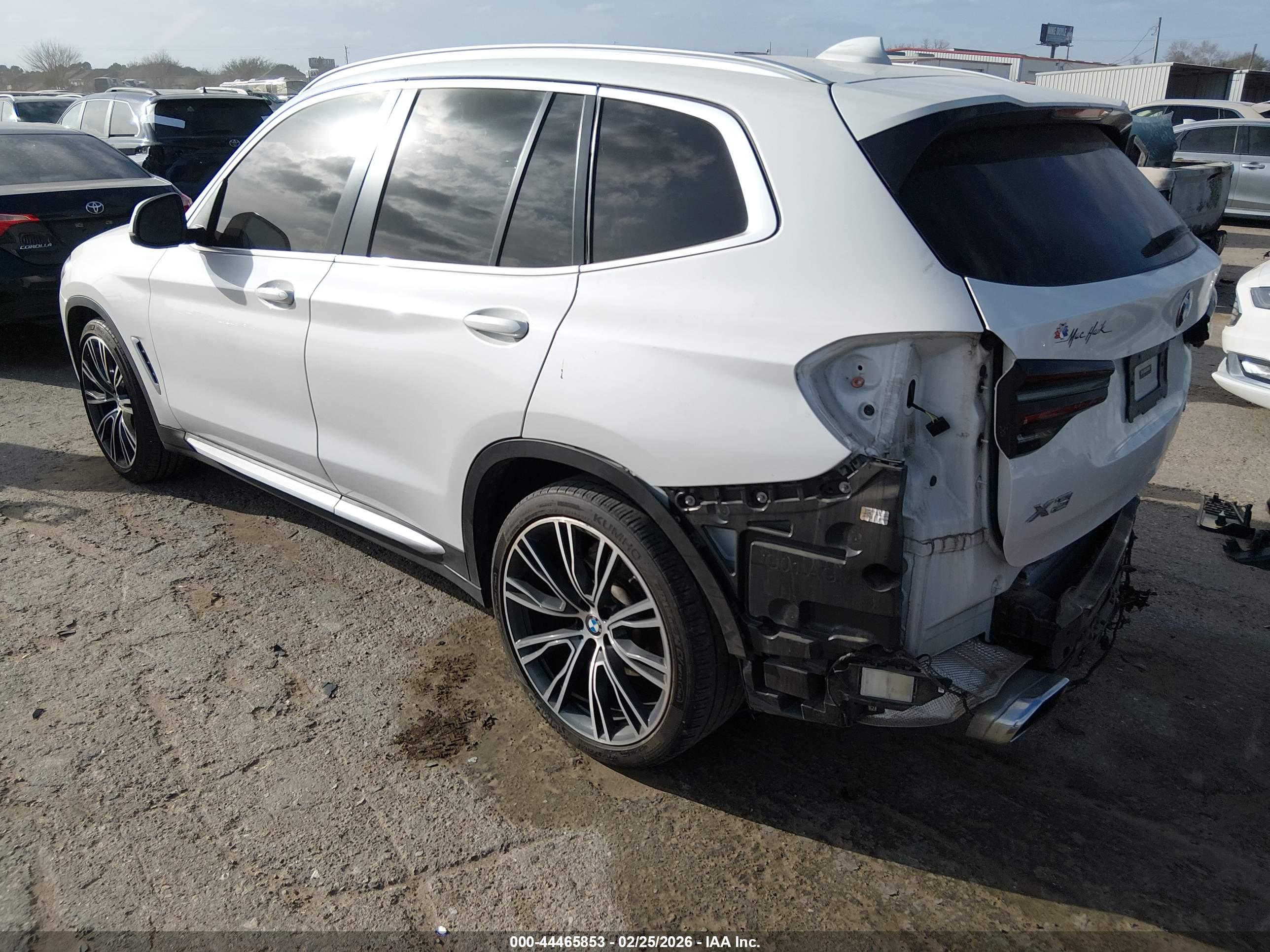 BMW X3 image 3
