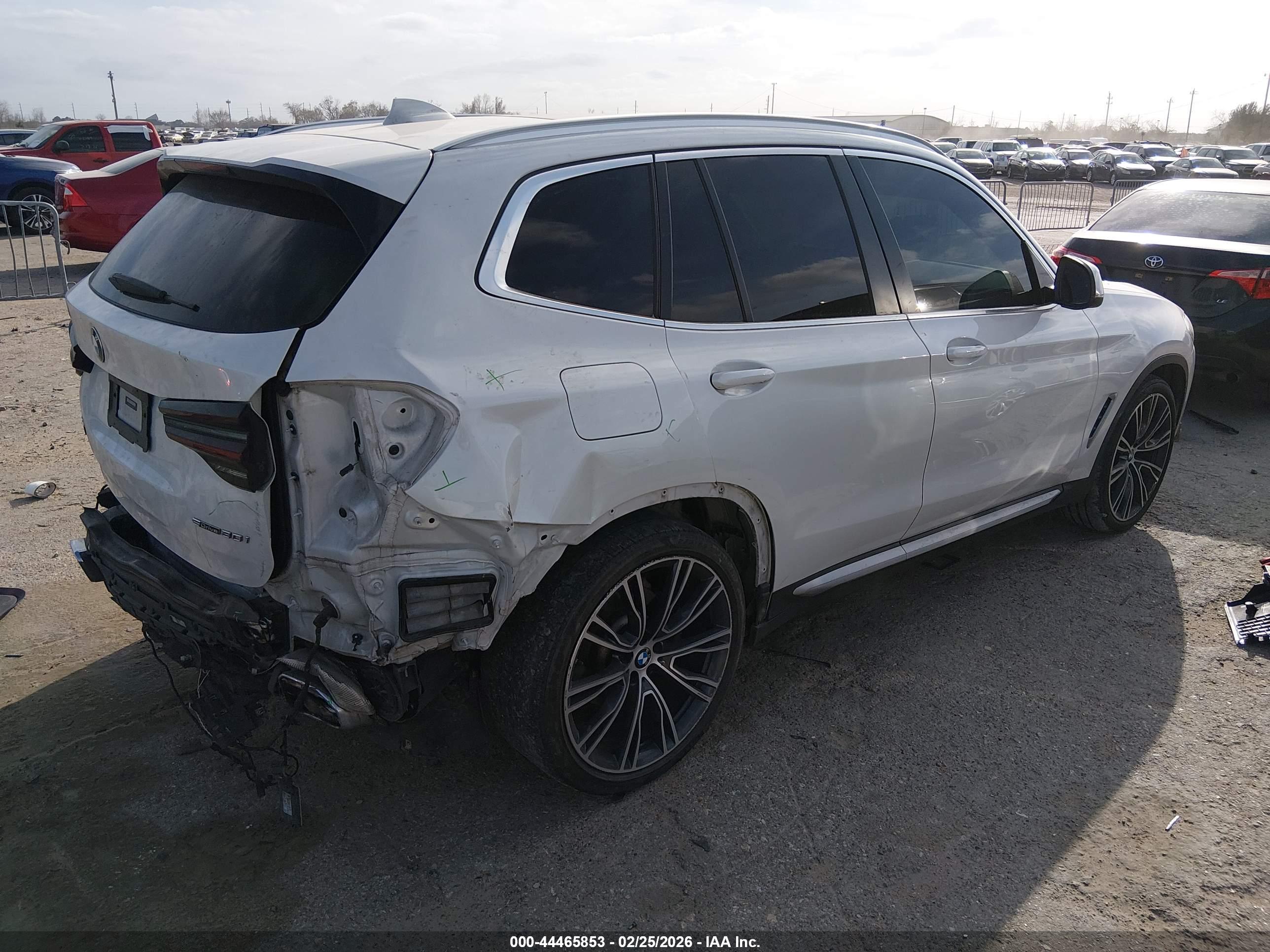 BMW X3 image 4