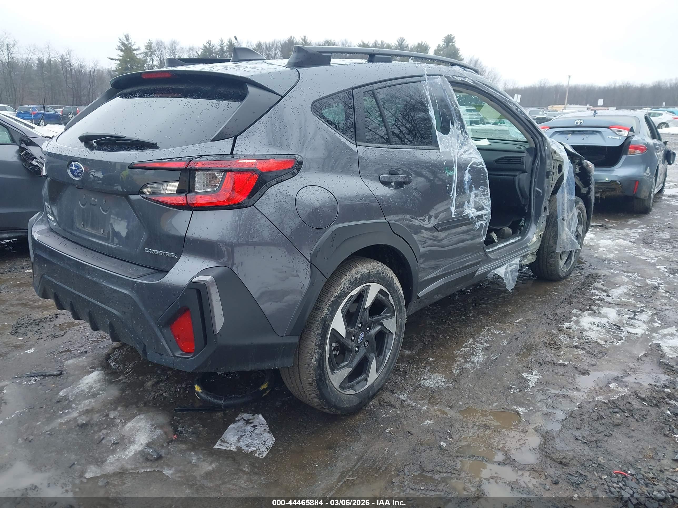 SUBARU CROSSTREK image 4