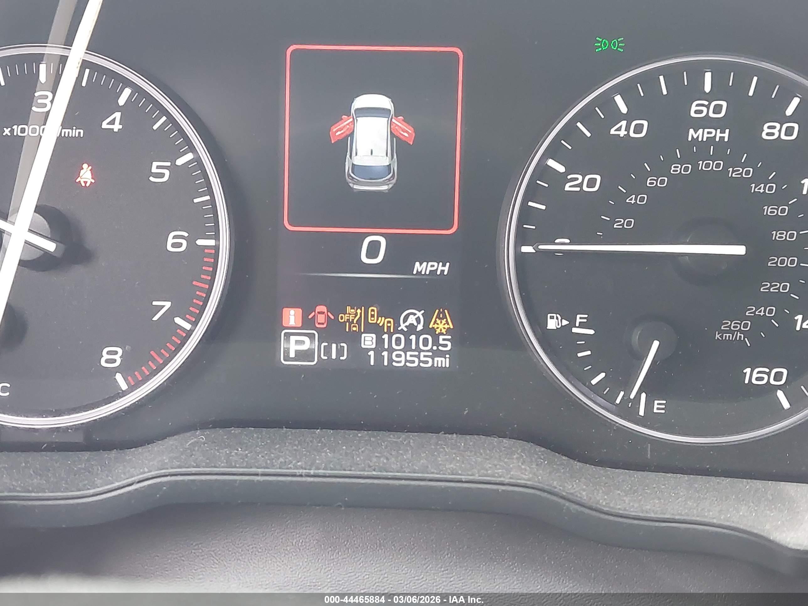 SUBARU CROSSTREK image 7