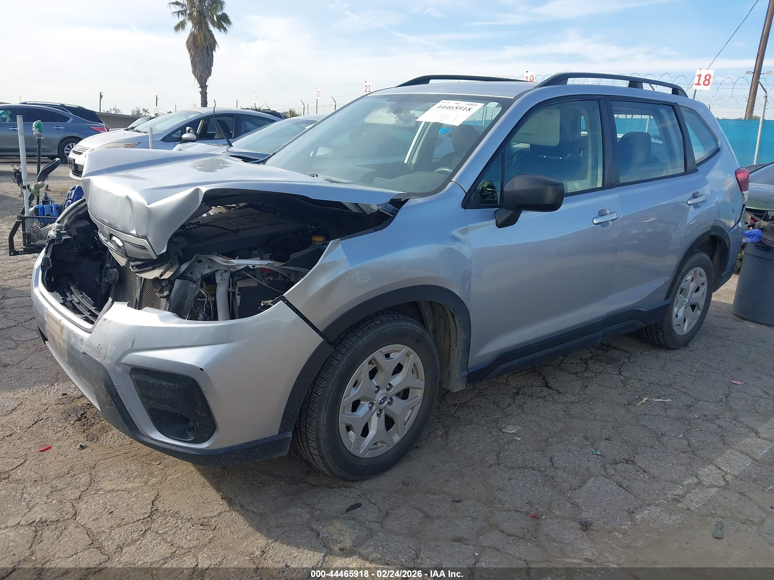SUBARU FORESTER image 2