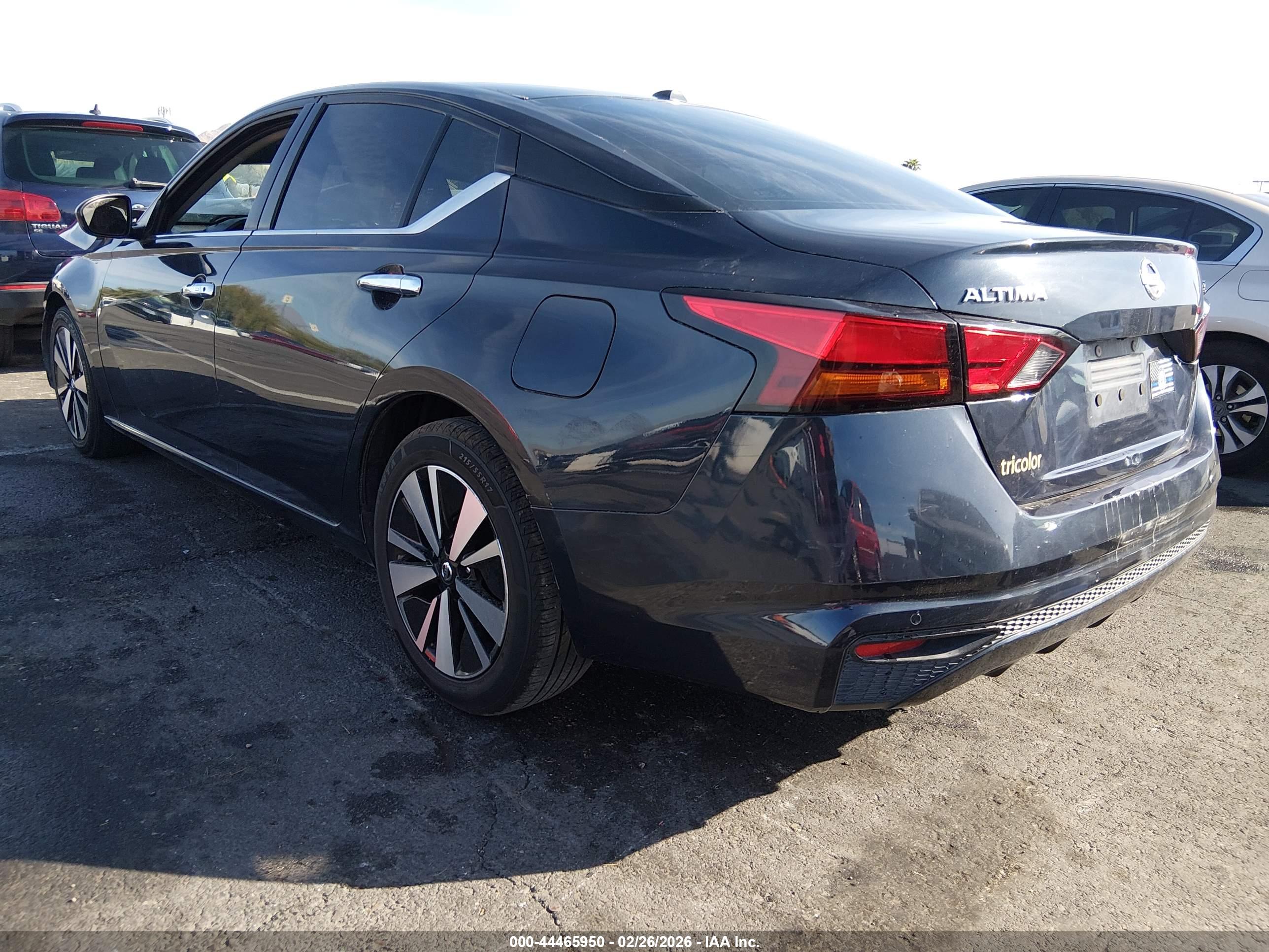 NISSAN ALTIMA image 3