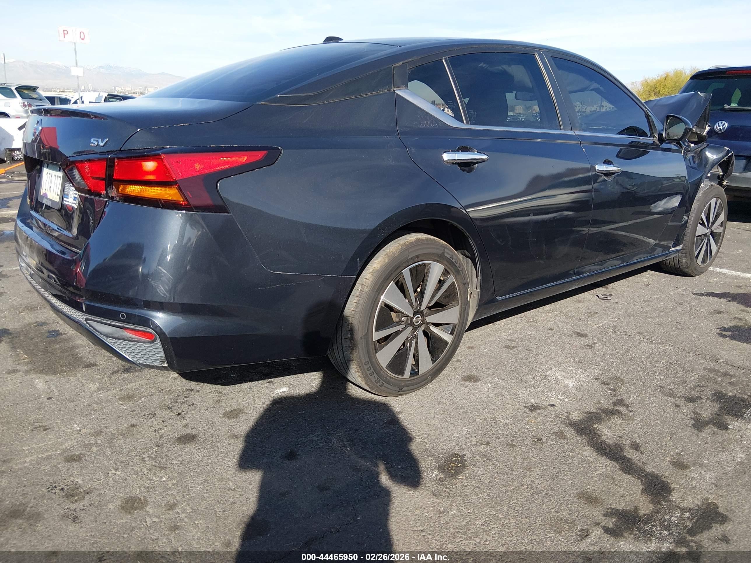 NISSAN ALTIMA image 4