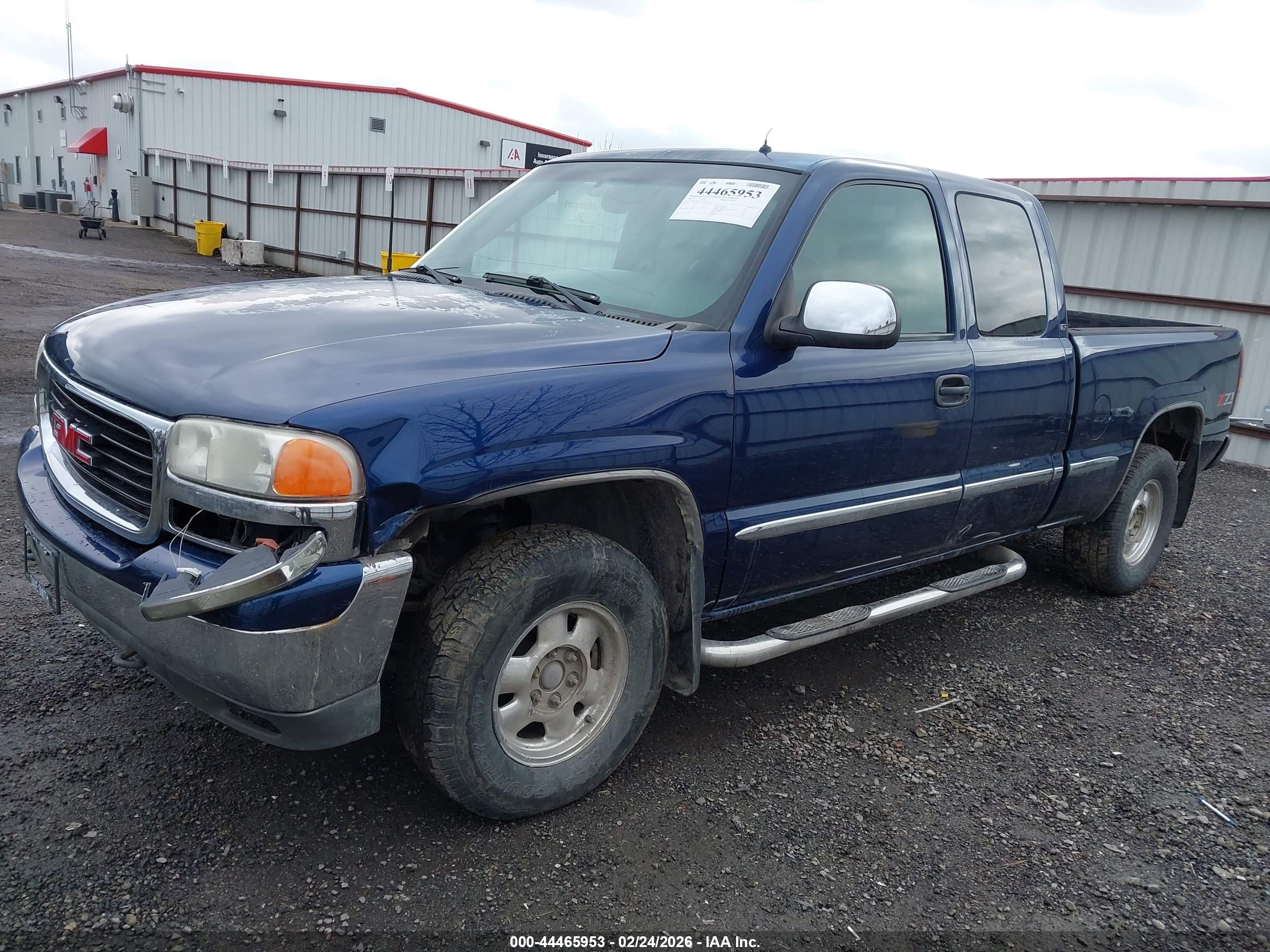 GMC SIERRA image 2