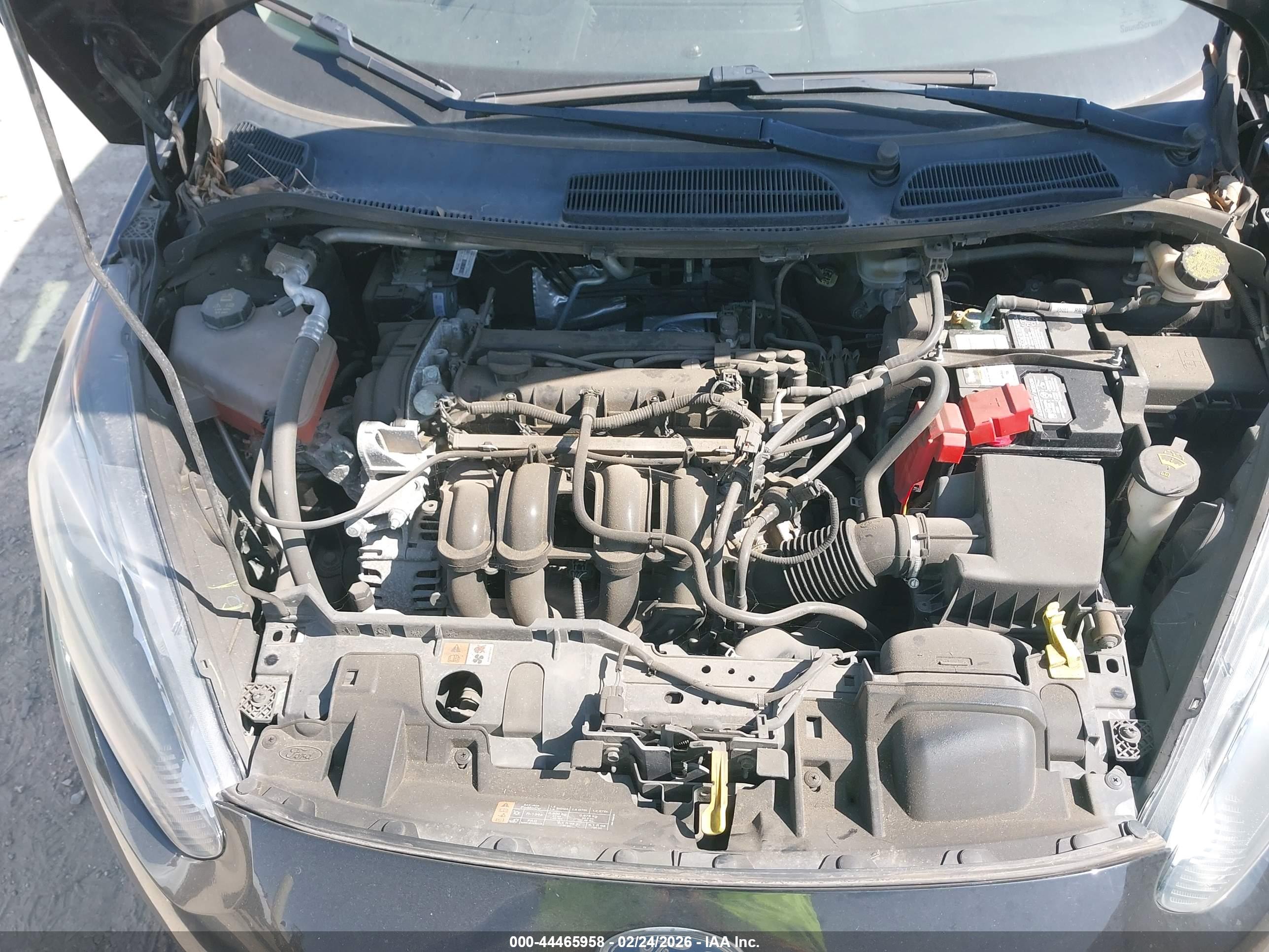 FORD FIESTA image 10