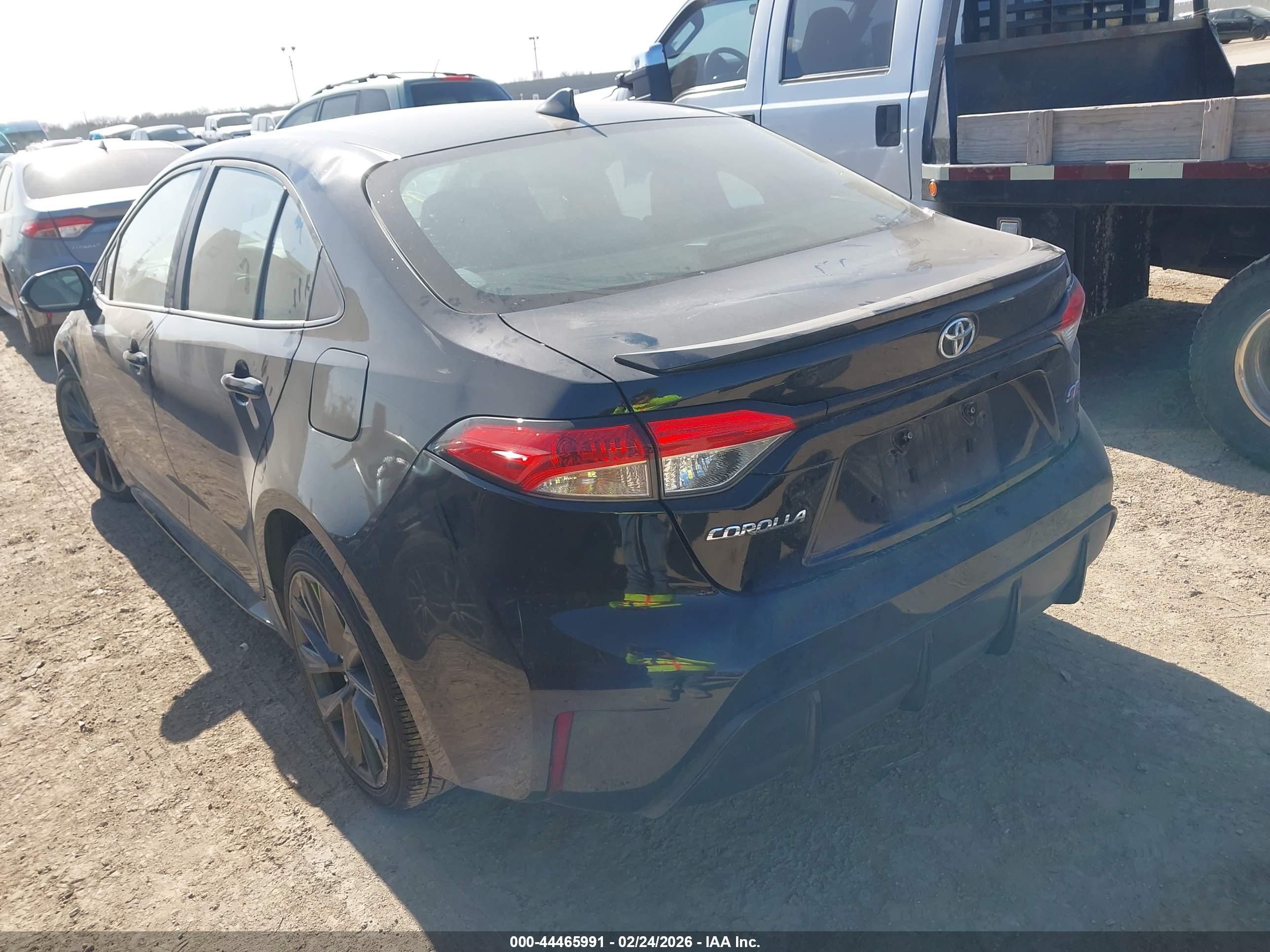 TOYOTA COROLLA image 3