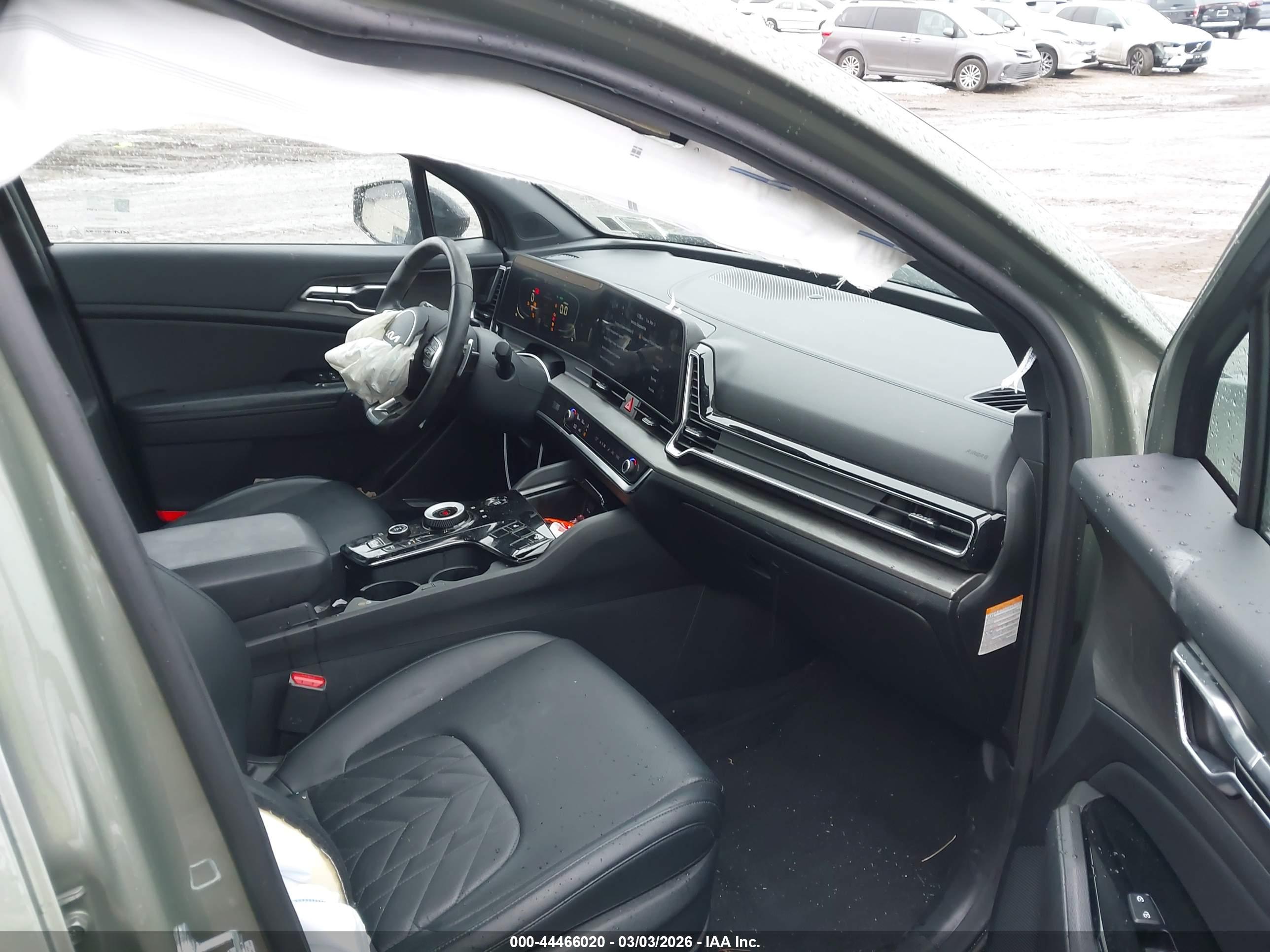 KIA SPORTAGE image 5
