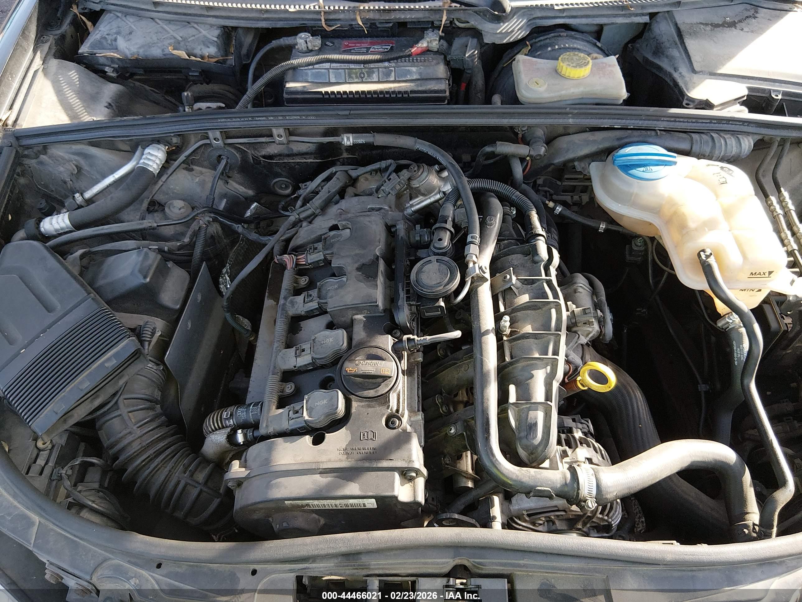AUDI A4 image 10