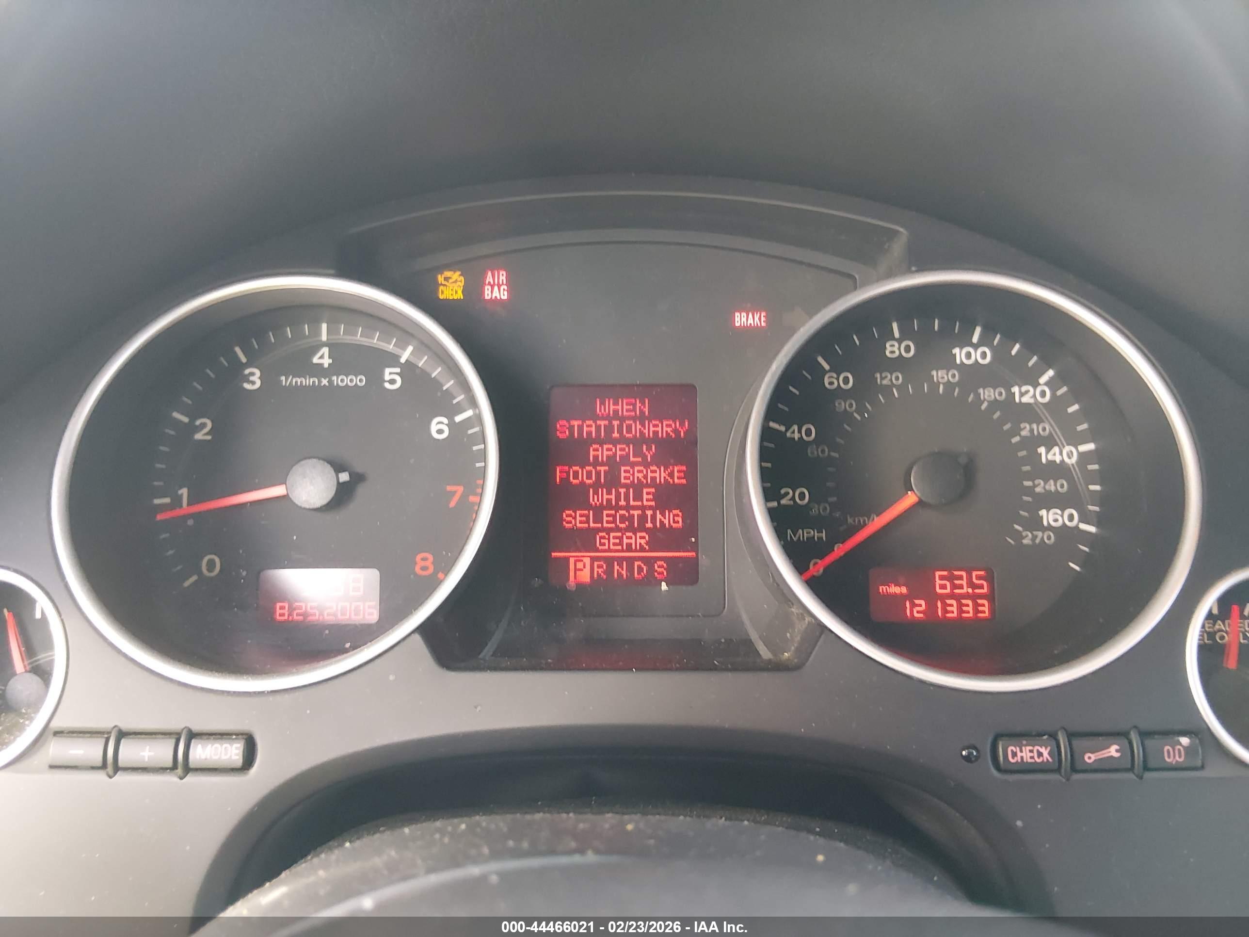 AUDI A4 image 7