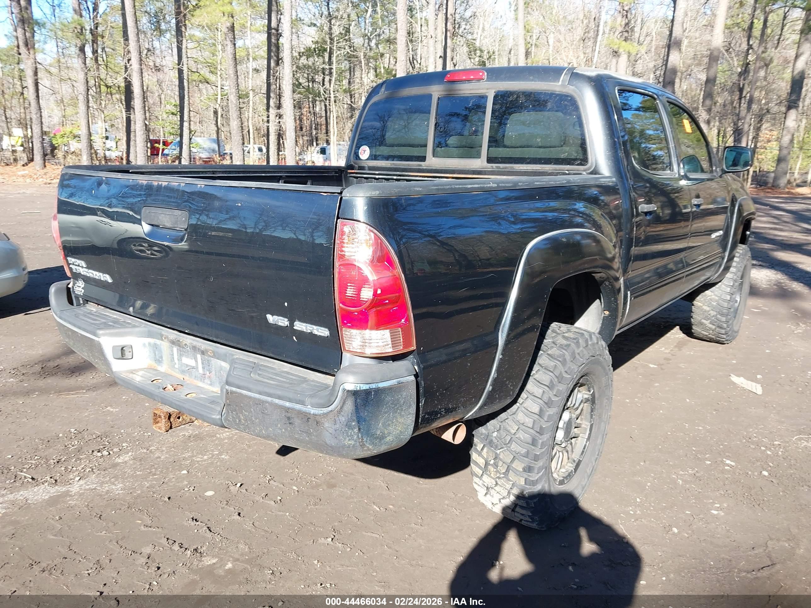 TOYOTA TACOMA image 4