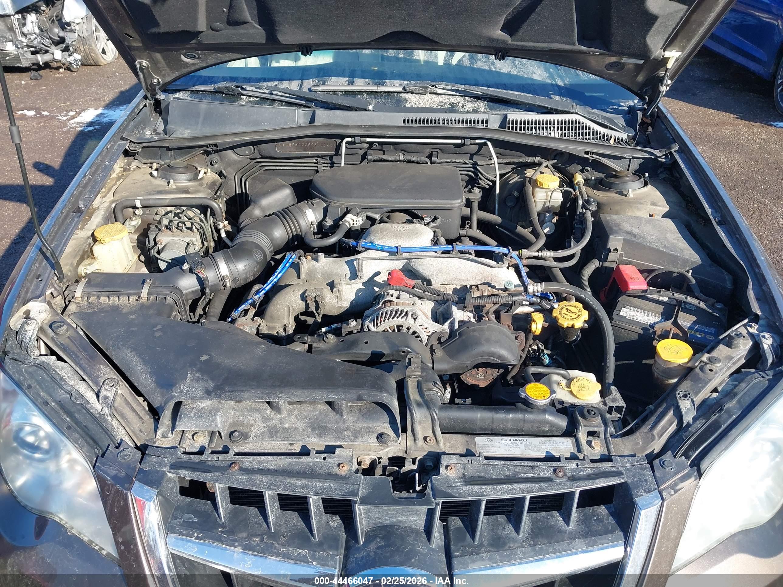 SUBARU OUTBACK image 10