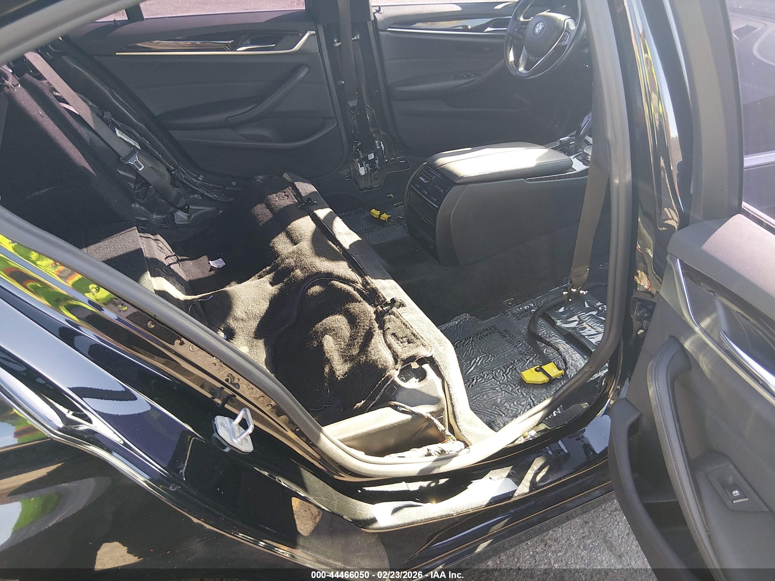 BMW 530I image 8