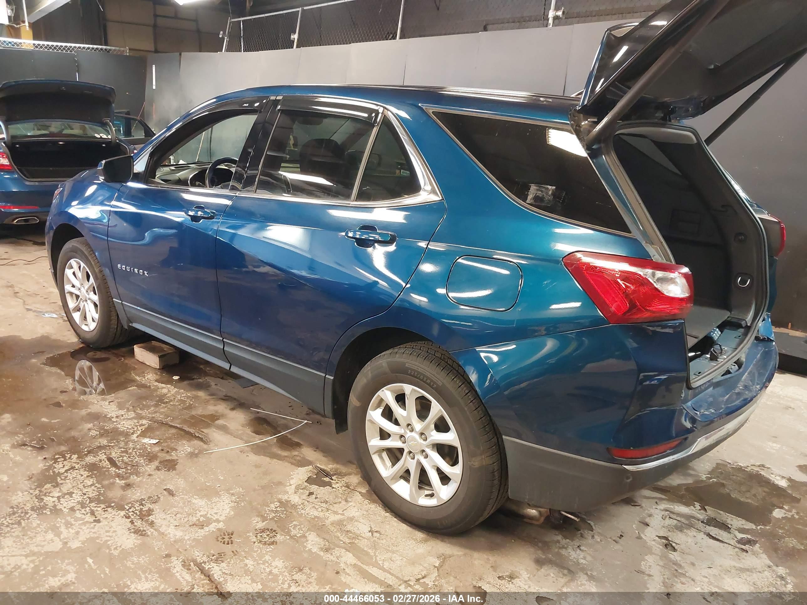 CHEVROLET EQUINOX image 3