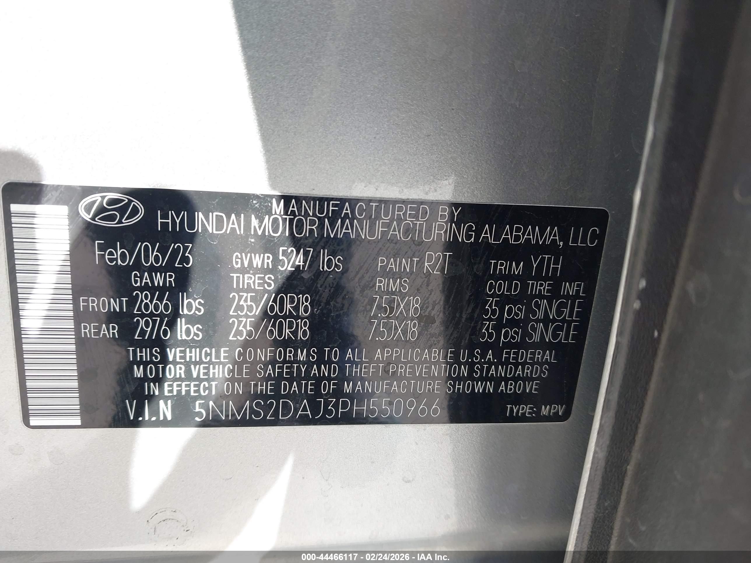HYUNDAI SANTA image 9