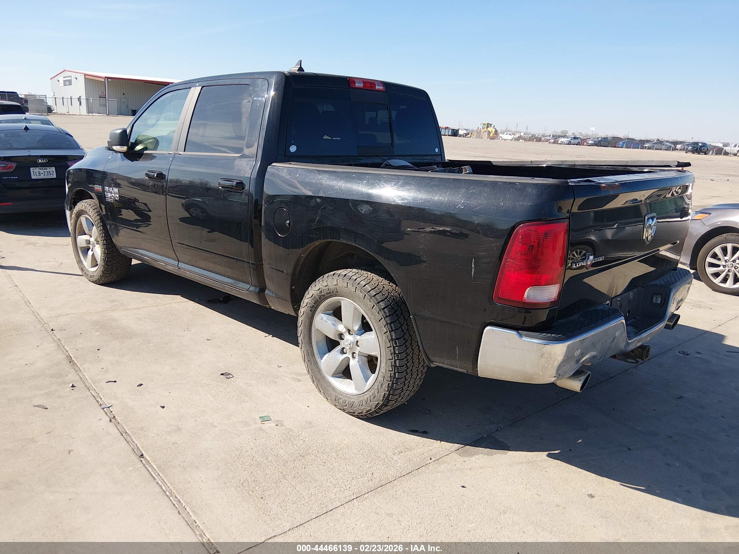RAM 1500 image 3
