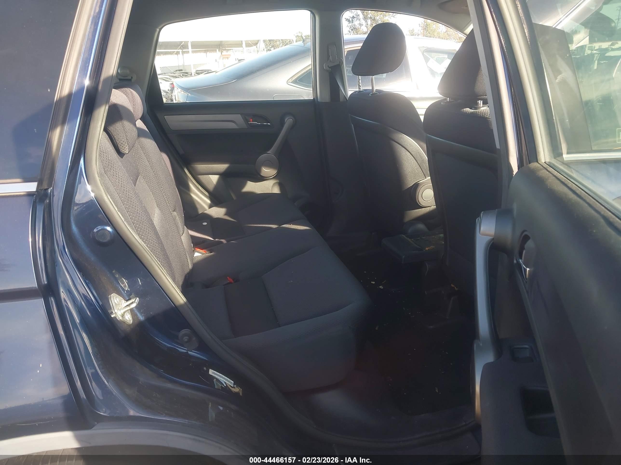 HONDA CR-V image 8